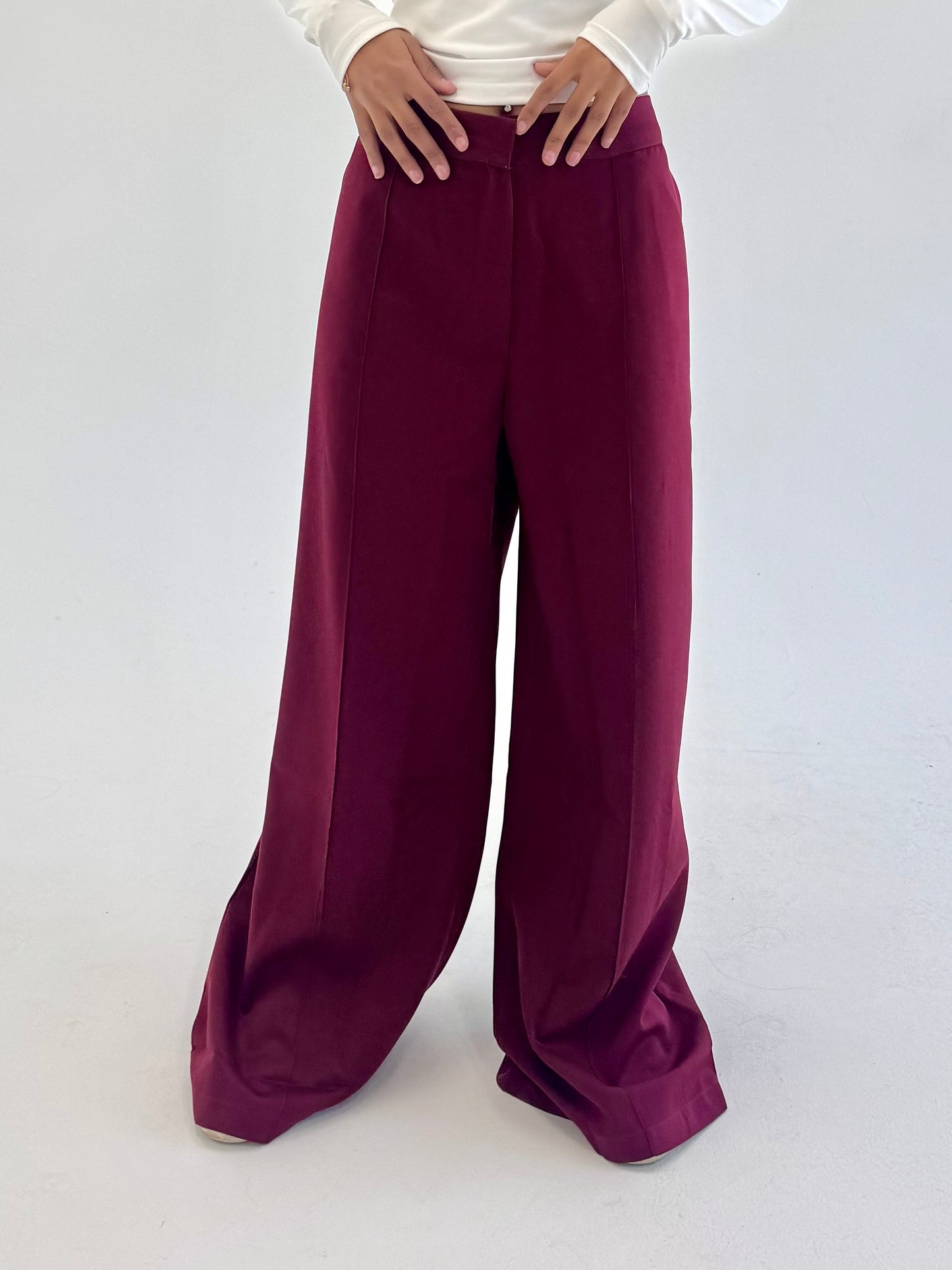 Straight pants - burgundy