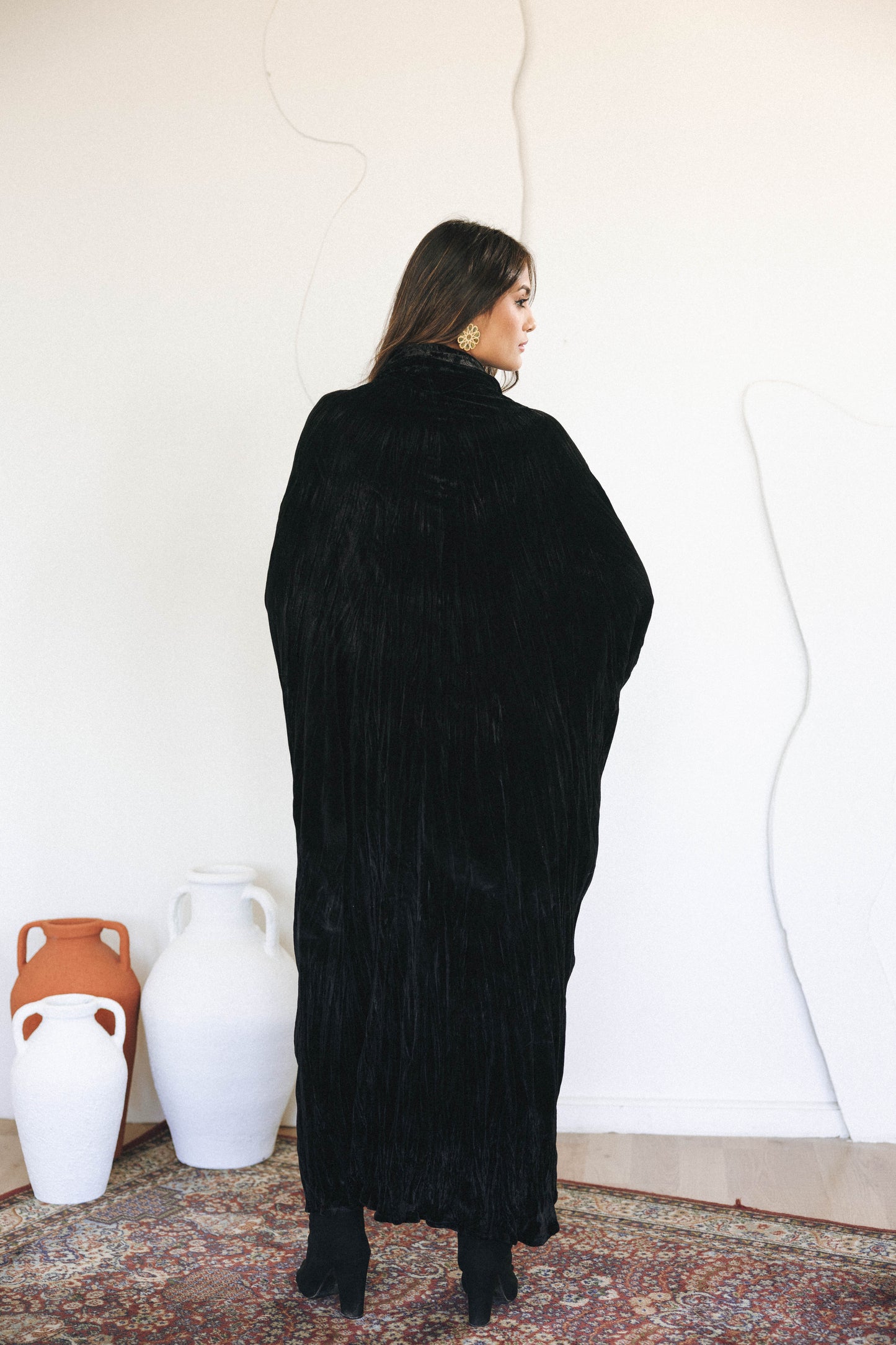 VELVET SERENITY KAFTAN - BLACK