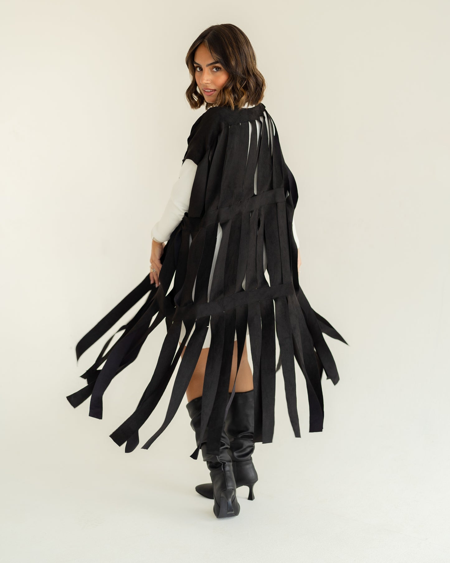 Cut out Fringes cardigan
