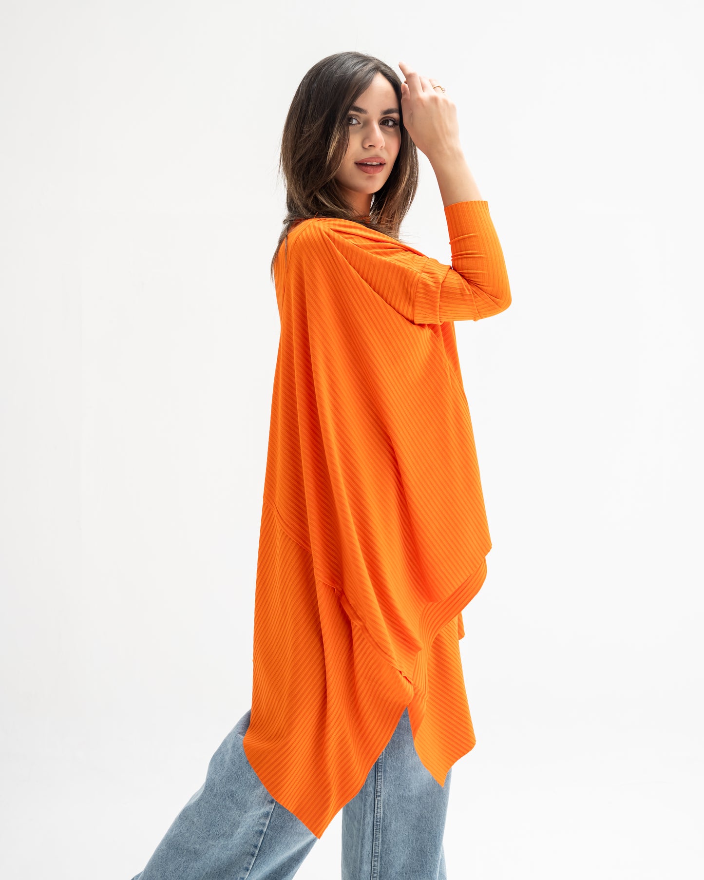 Asymmetric summer top