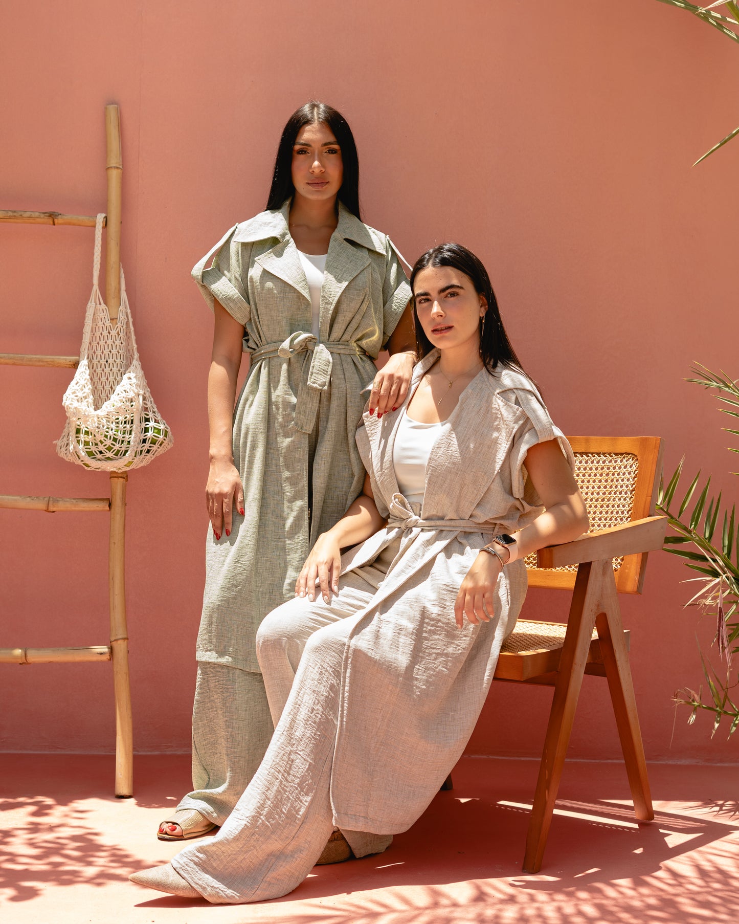 Serene linen set in beige
