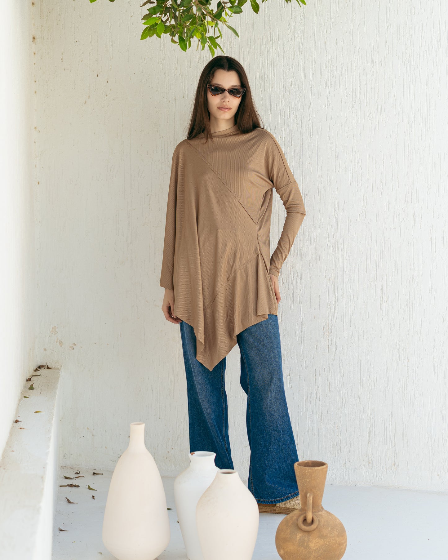 Asymmetric summer top