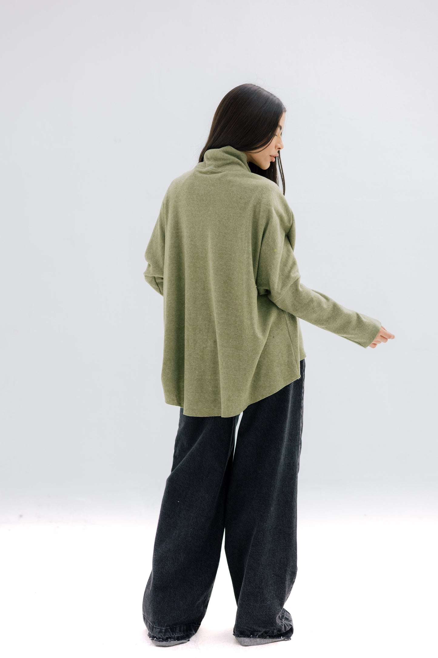 Studded knit top - pistachio