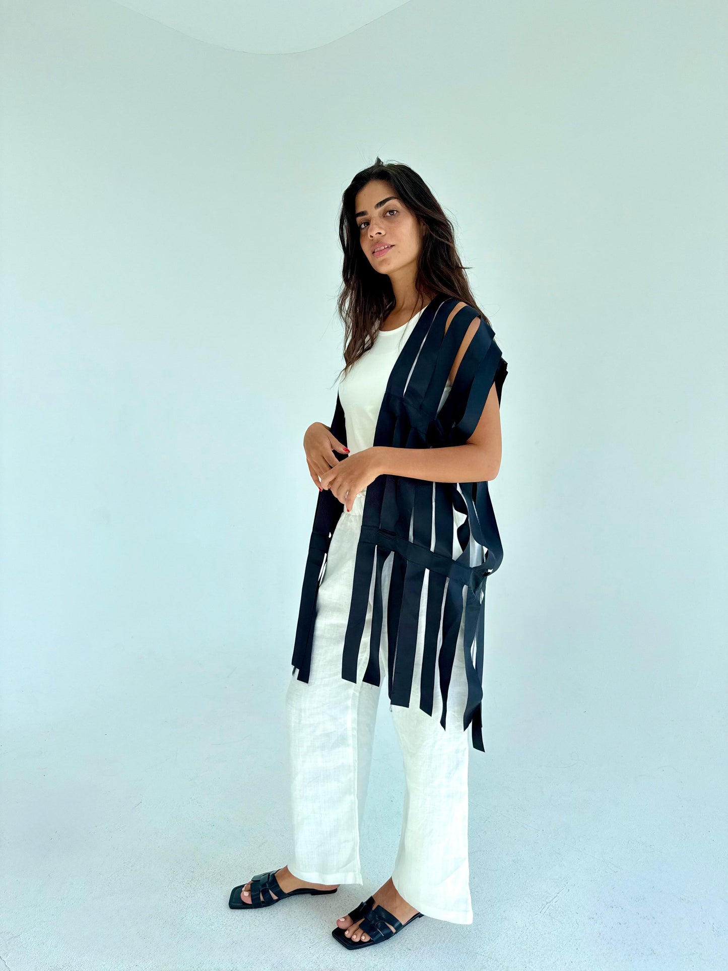 Cut out fringes summer cardigan