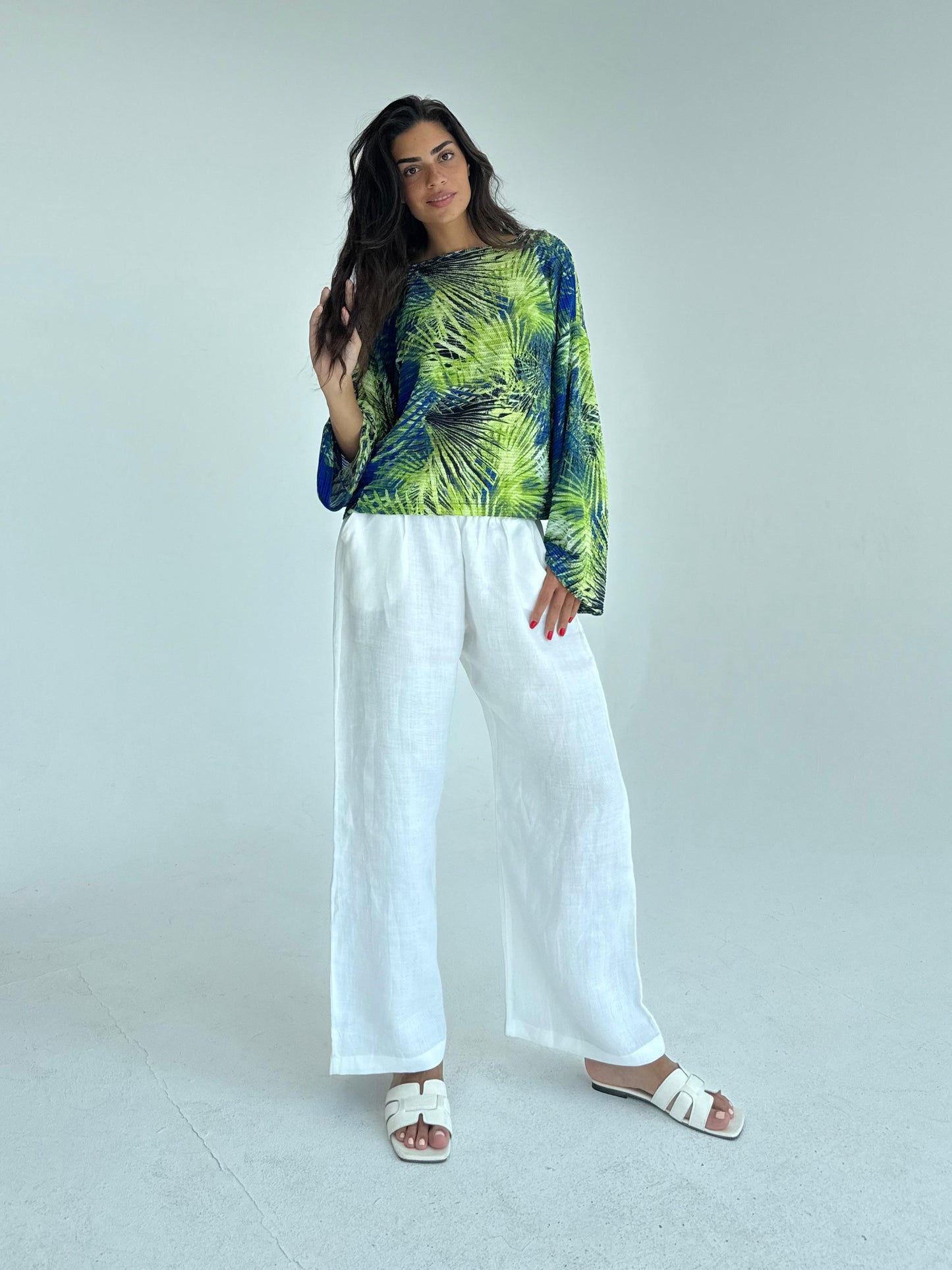 Tropical bloom top