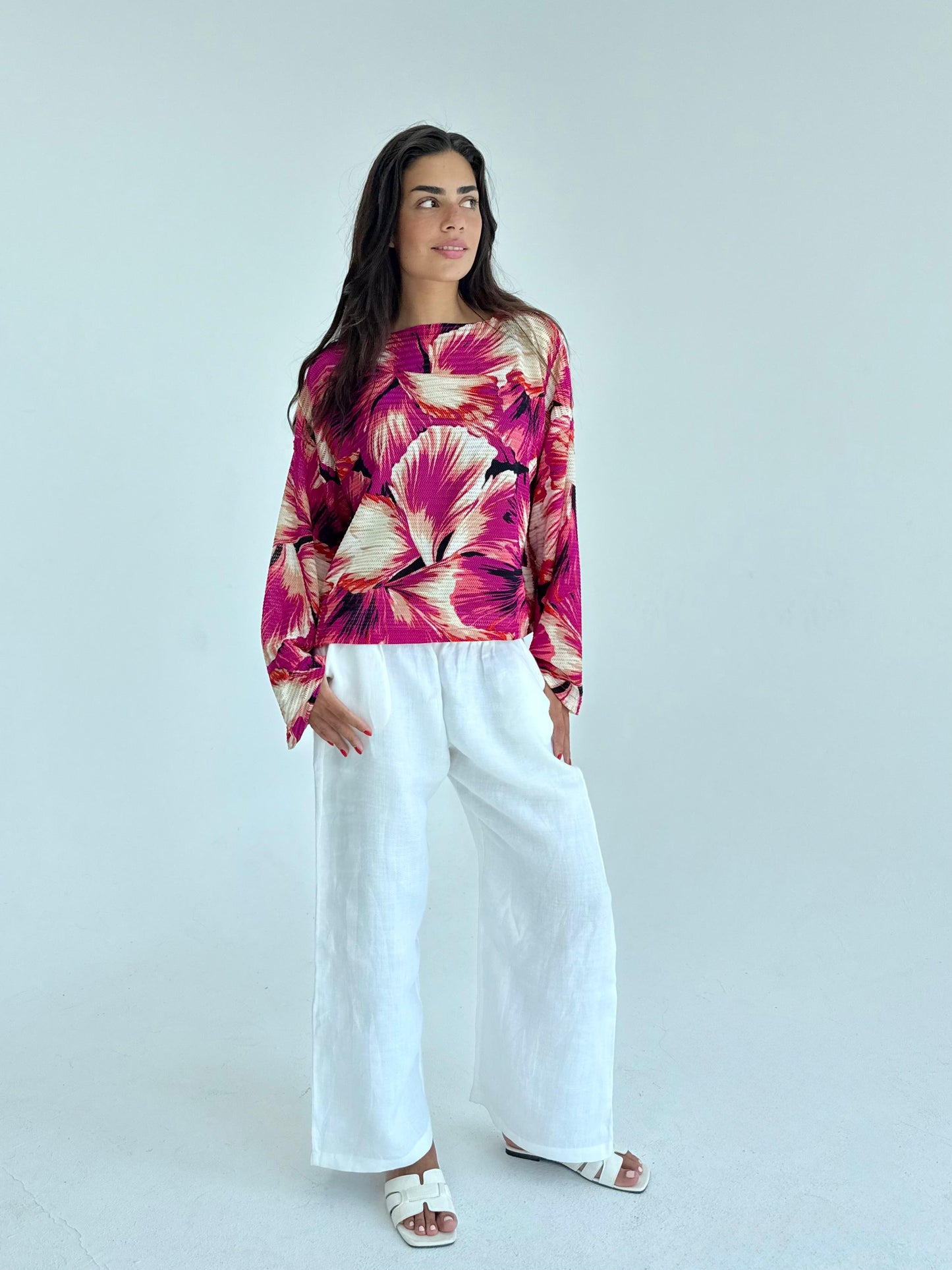 Tropical bloom top