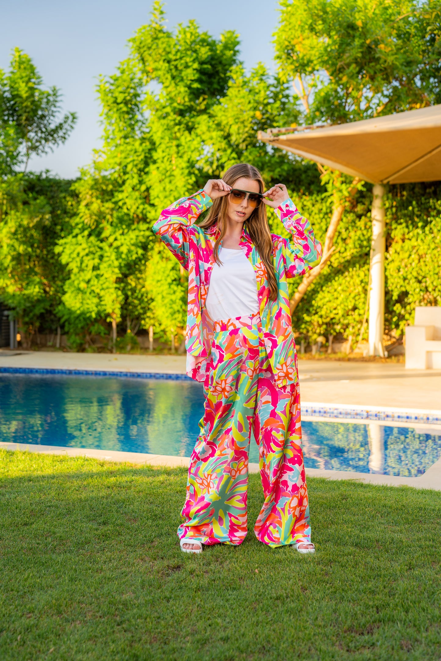 Colorfully satin set