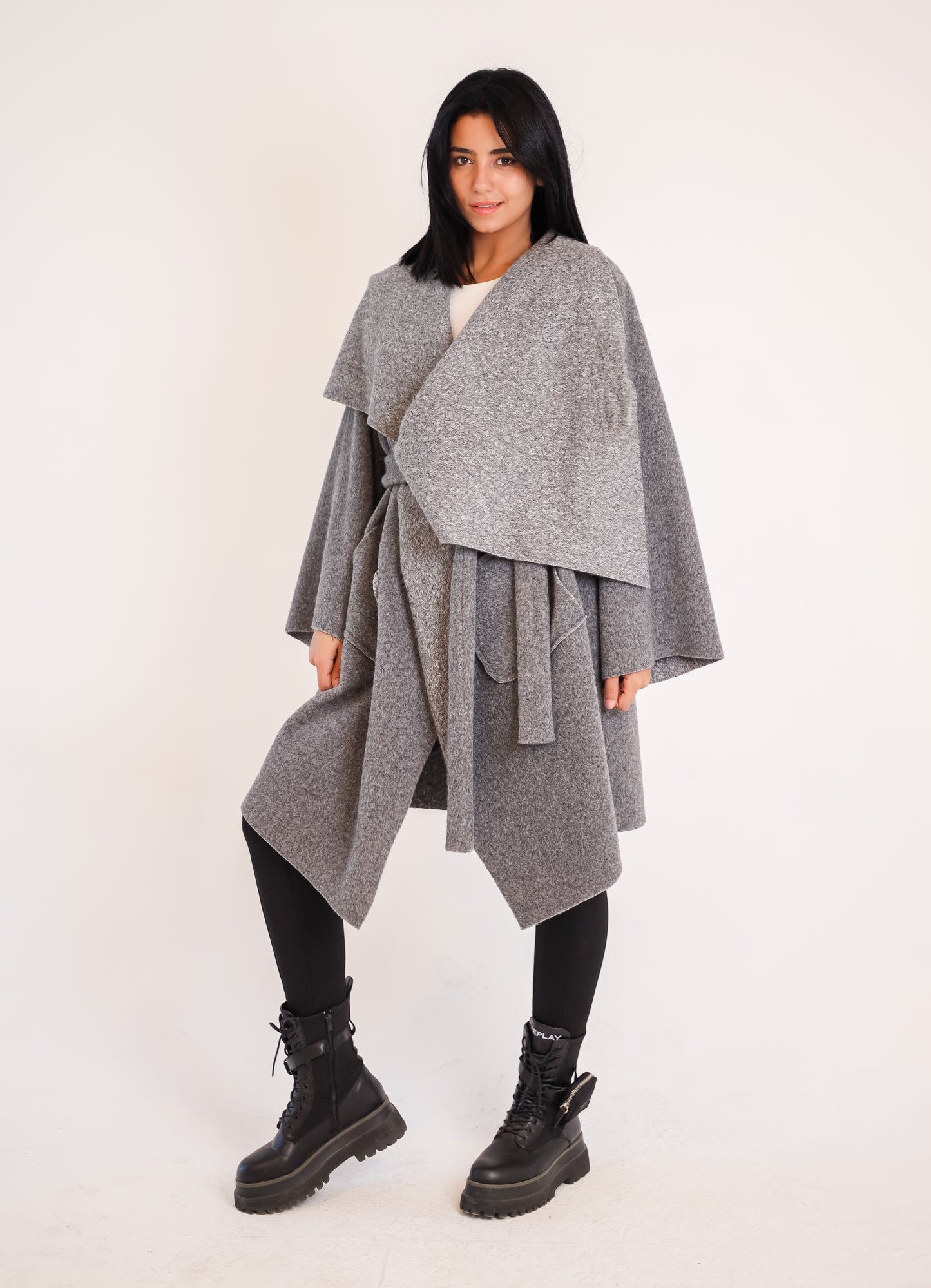 THE VELA WRAP COAT - GREY