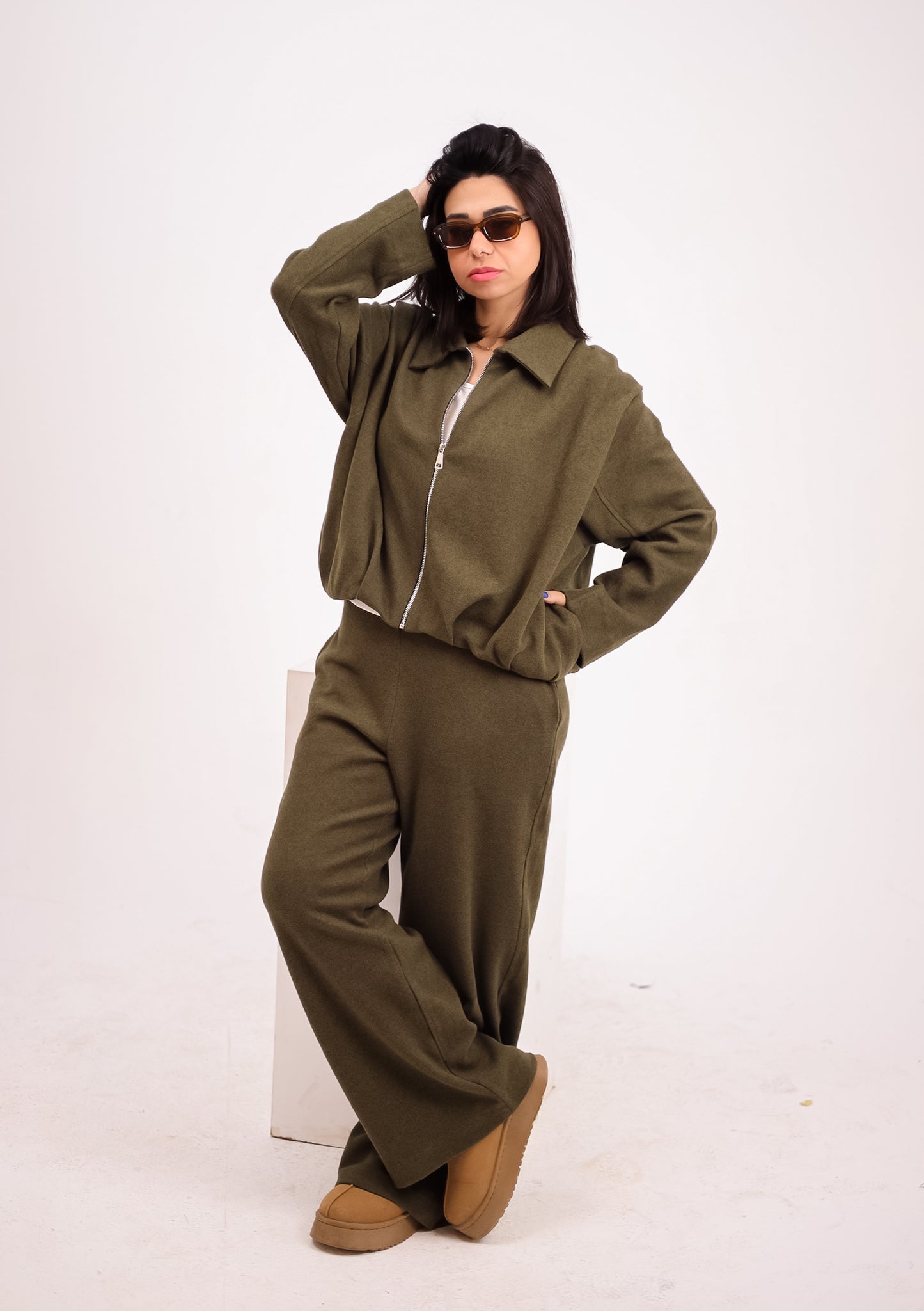 The calm zip set - OLIVE