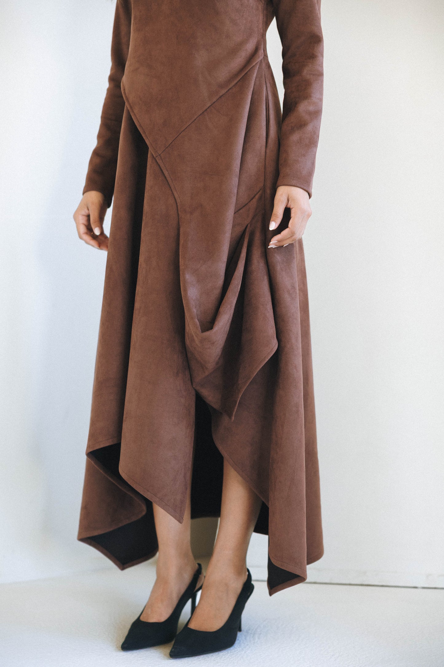 ASYMMETRICAL DRESS - BROWN