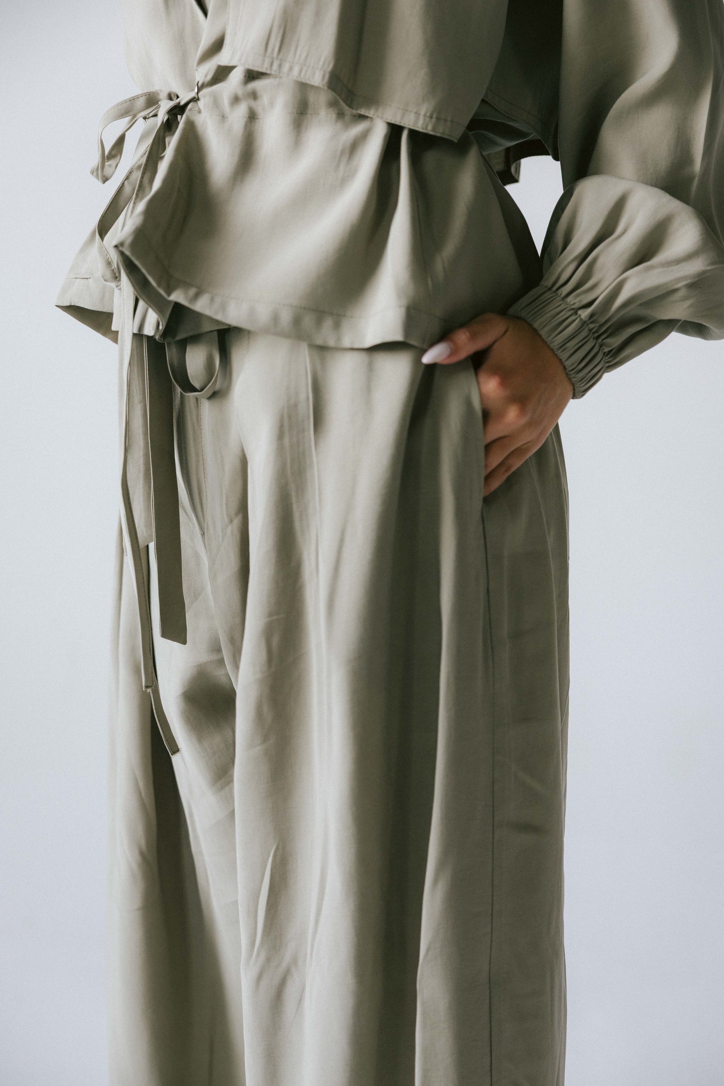 The flow set - olive