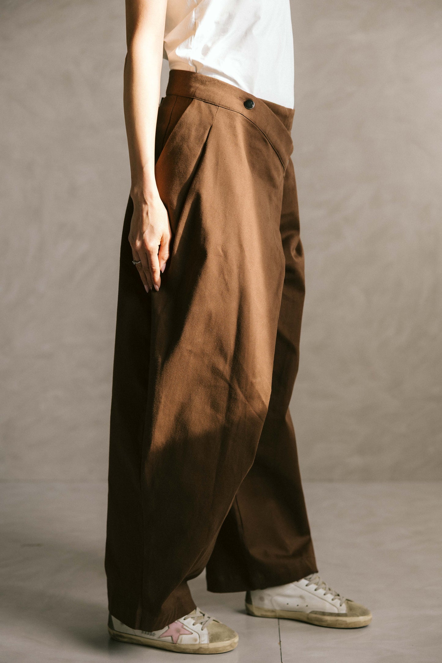 Wrapline gabardeen pants