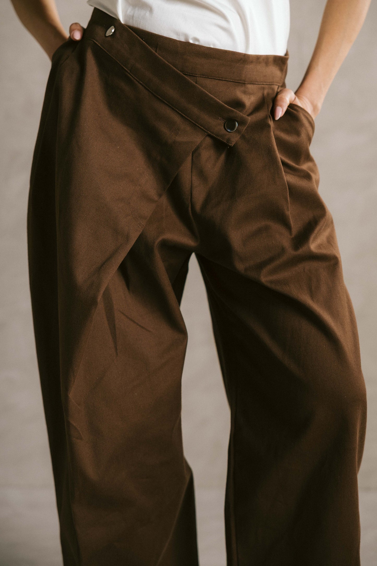 Wrapline gabardeen pants