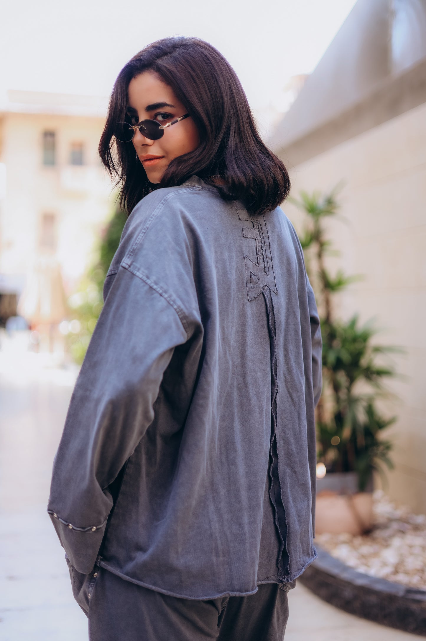 Grey stone washed studs set