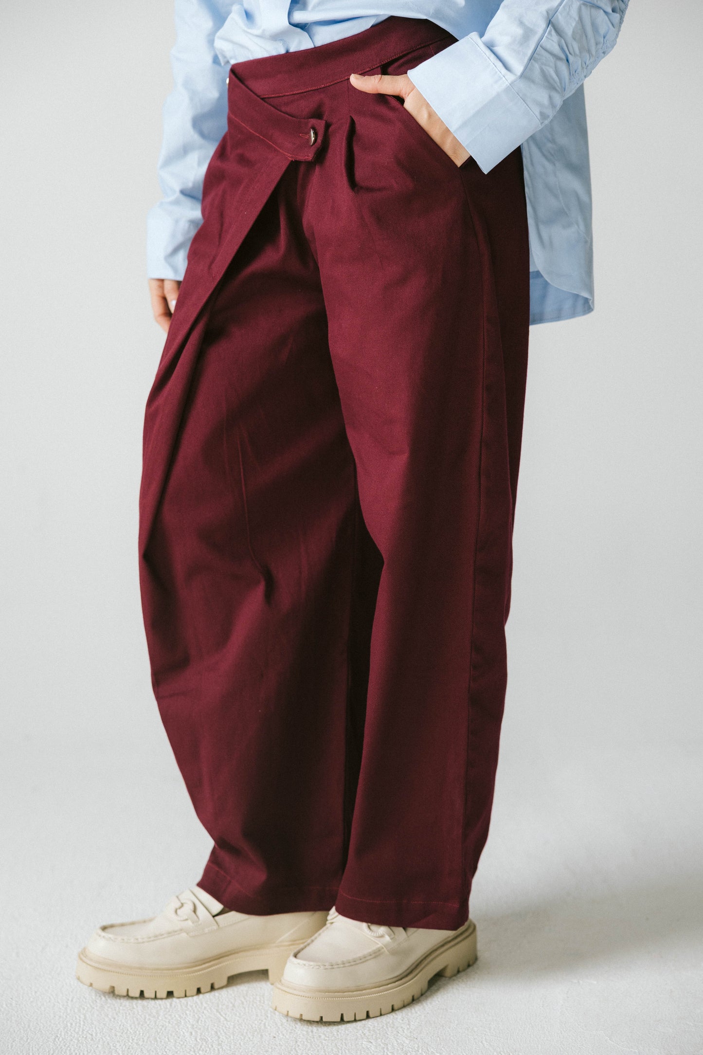 Wrapline gabardeen pants