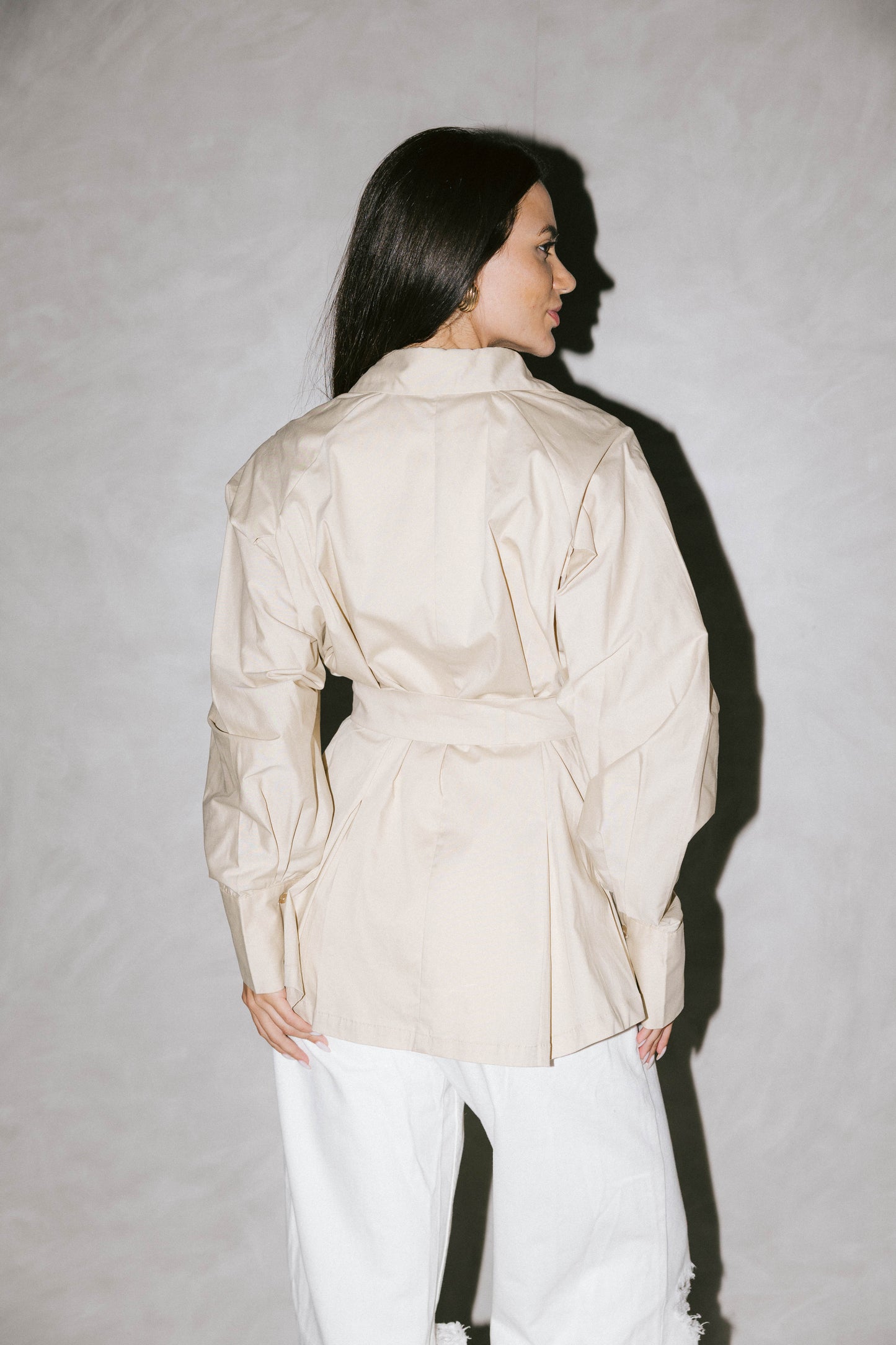 Waistline poplin shirt