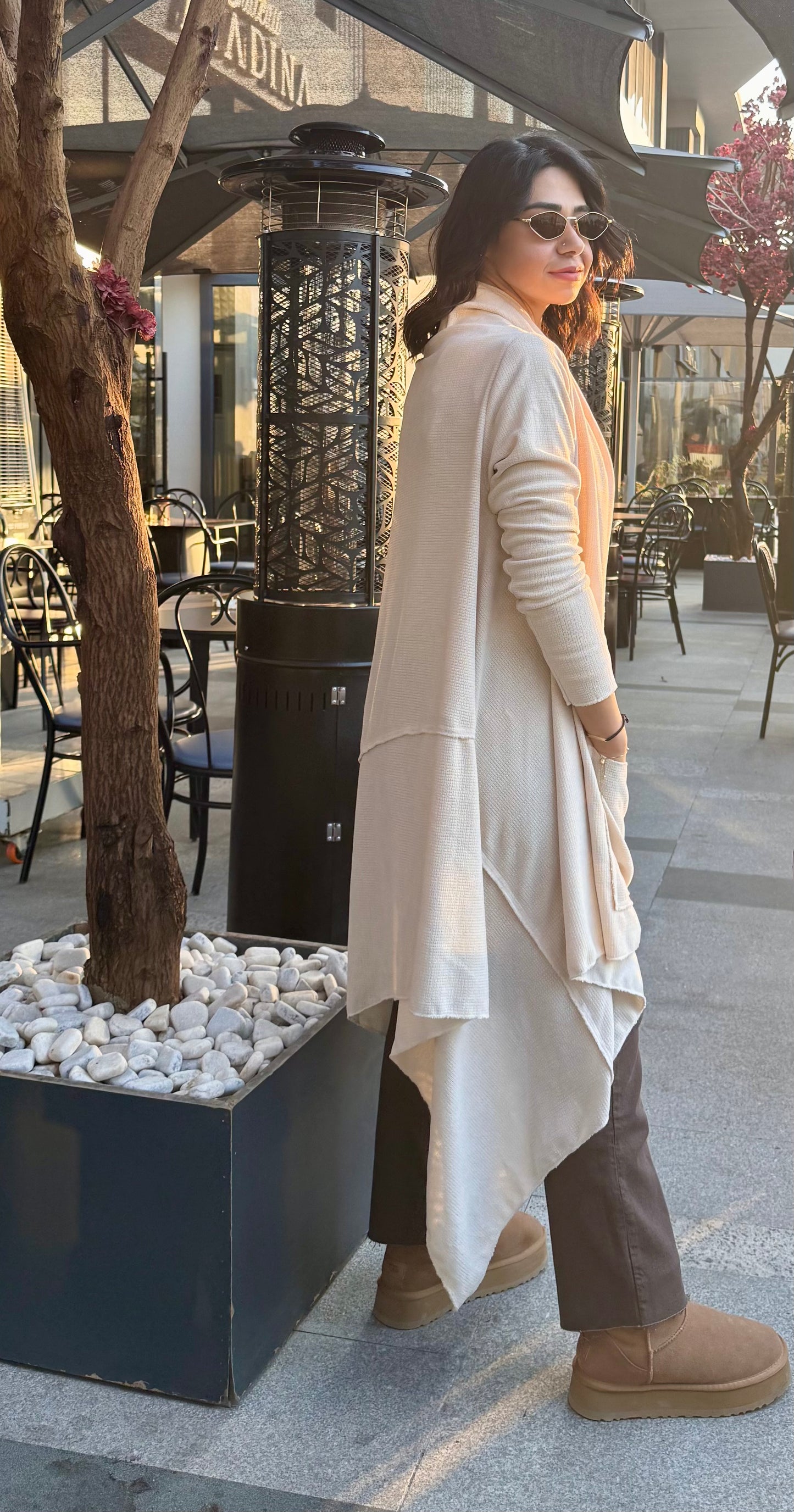 Asymmetrical knit cardigan