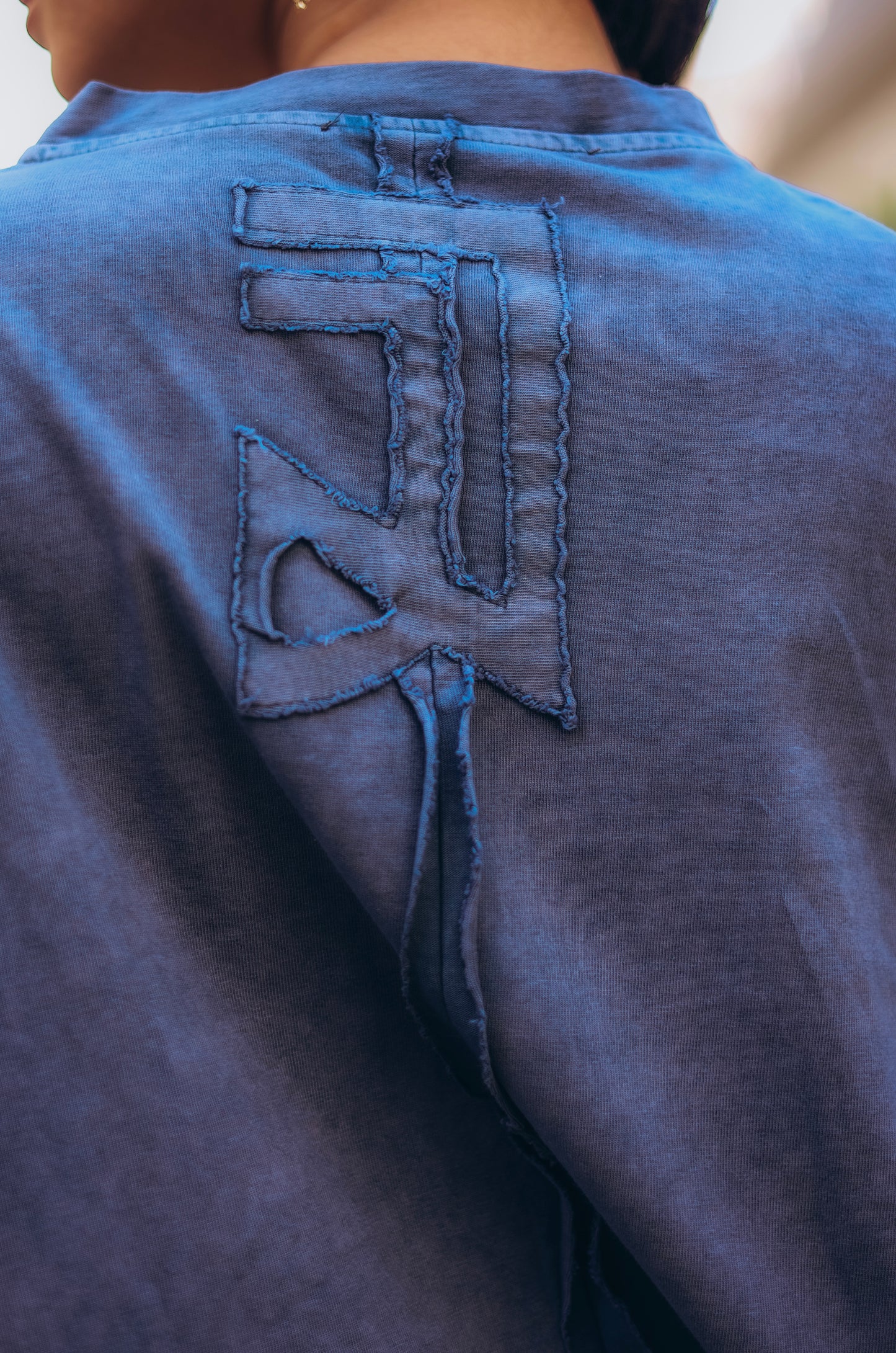 Navy blue Stone washed studs set