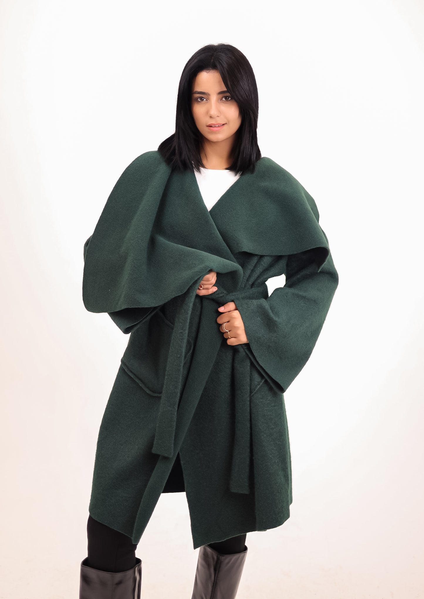 THE VELA WRAP COAT - EMERALD GREEN