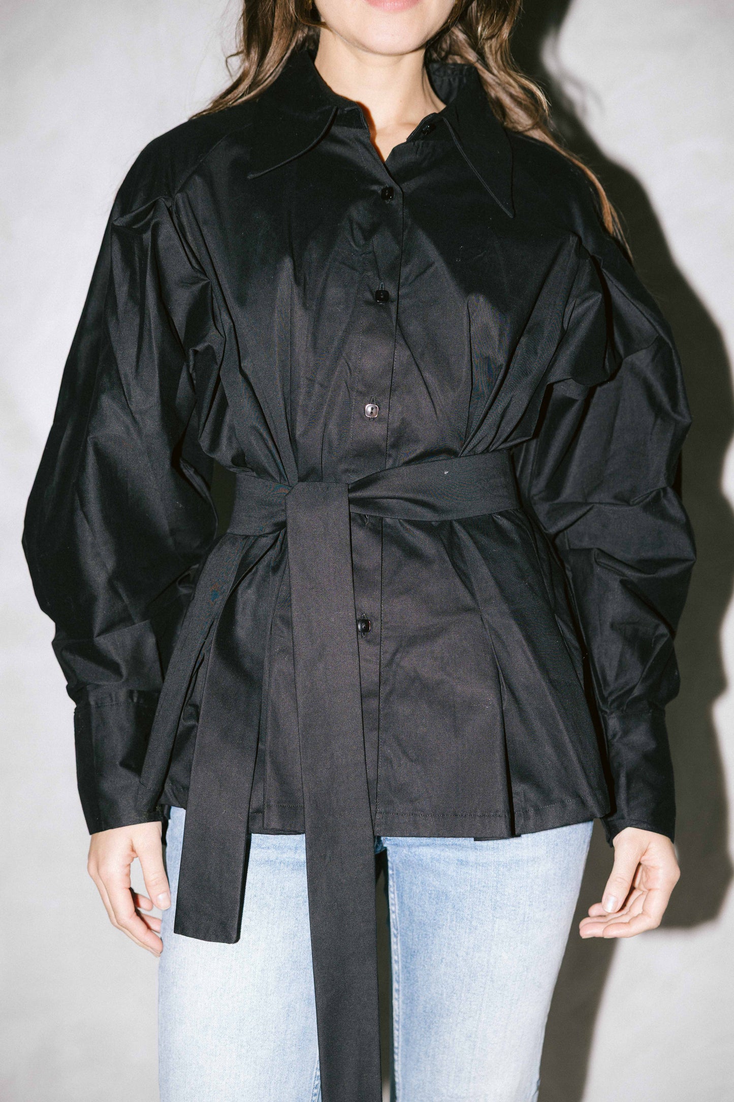 Waistline poplin shirt