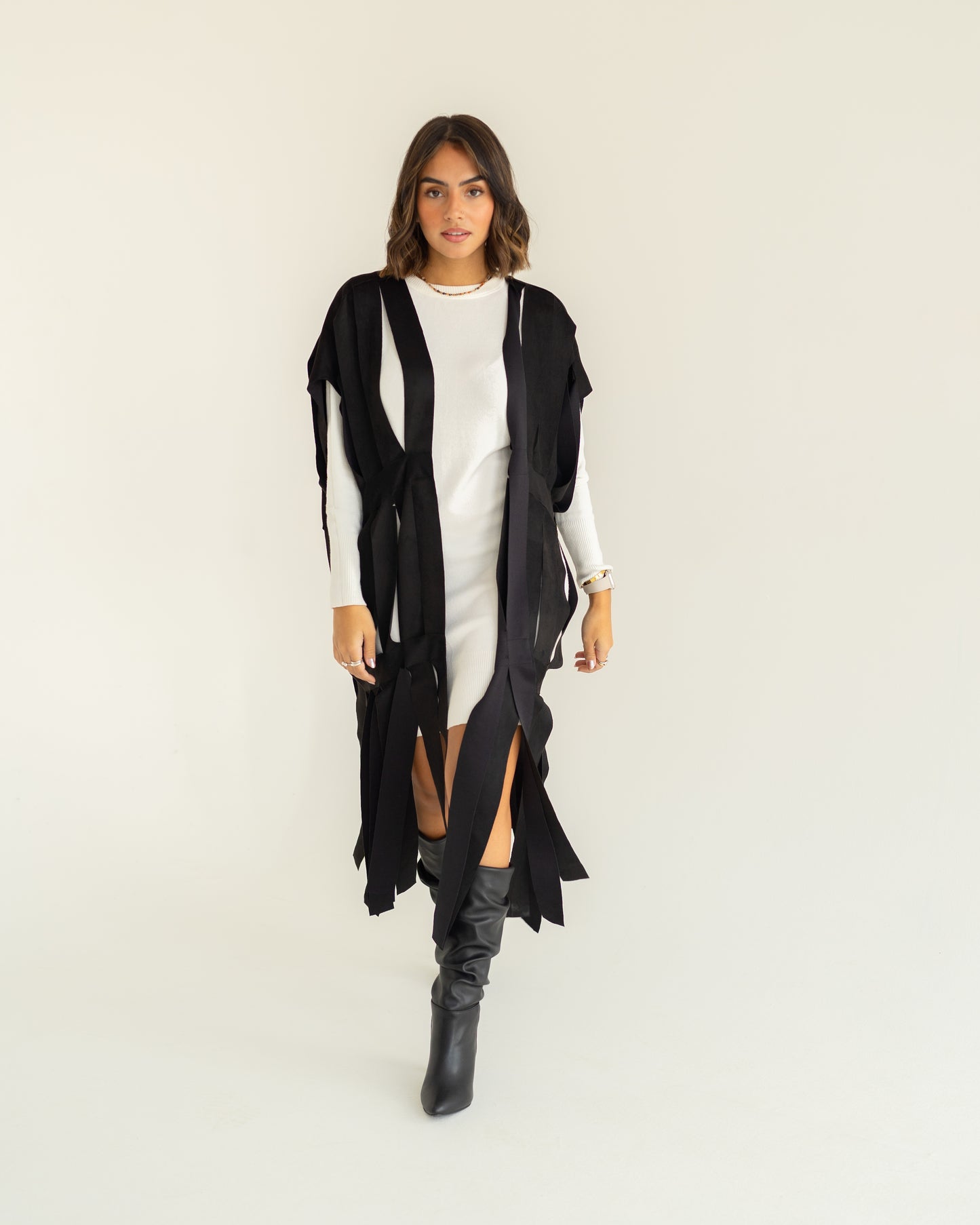 Cut out Fringes cardigan ( pre order )