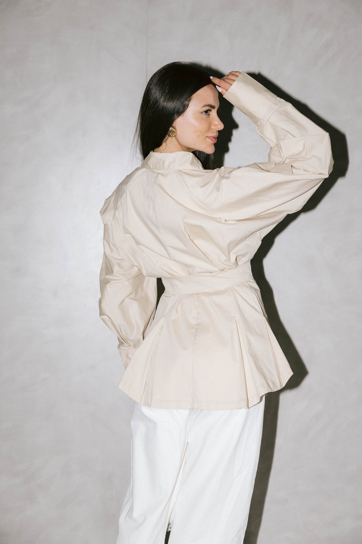 Waistline poplin shirt