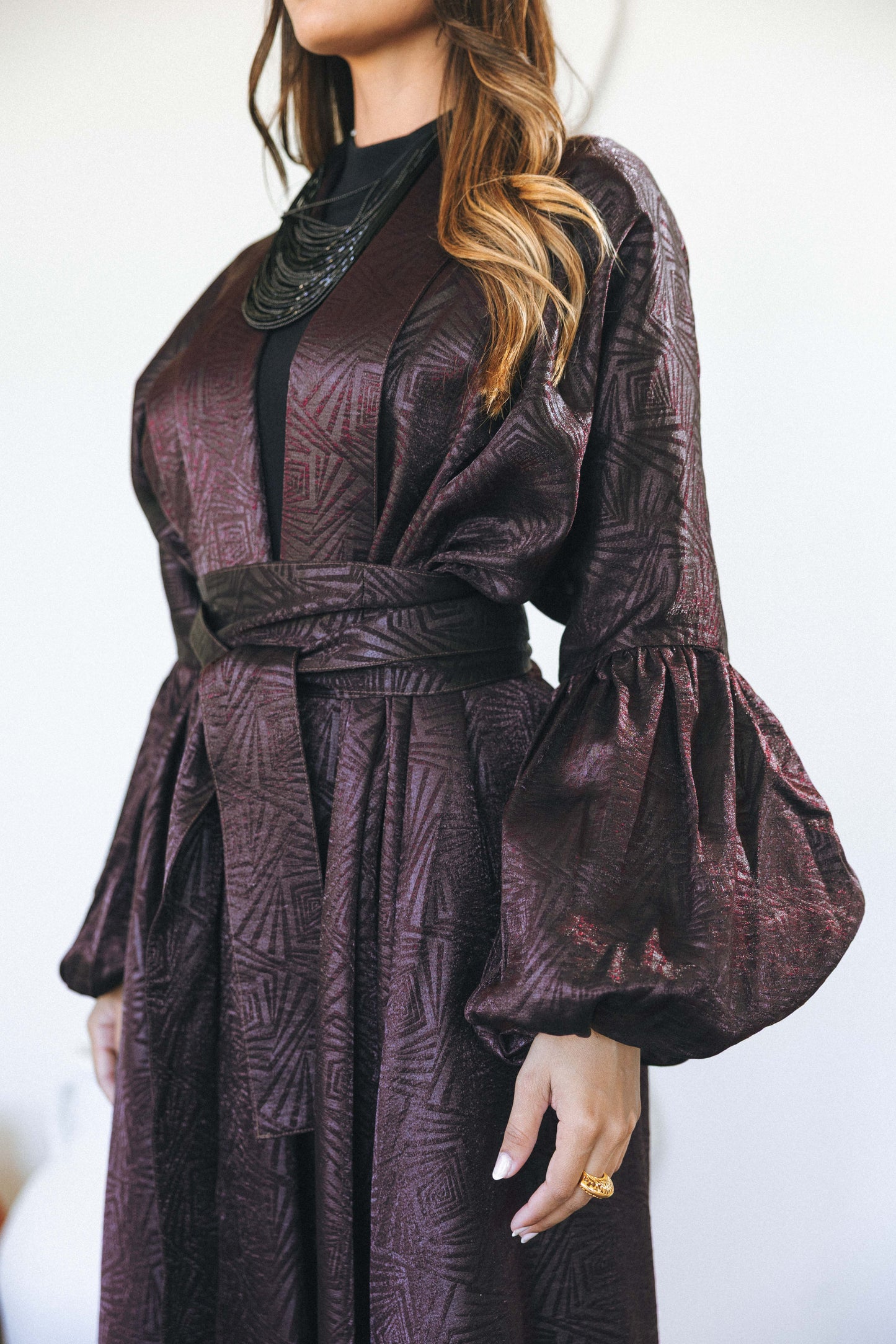 BRONZE JACQUARD BELTED kAFTAN - BURGUNDY