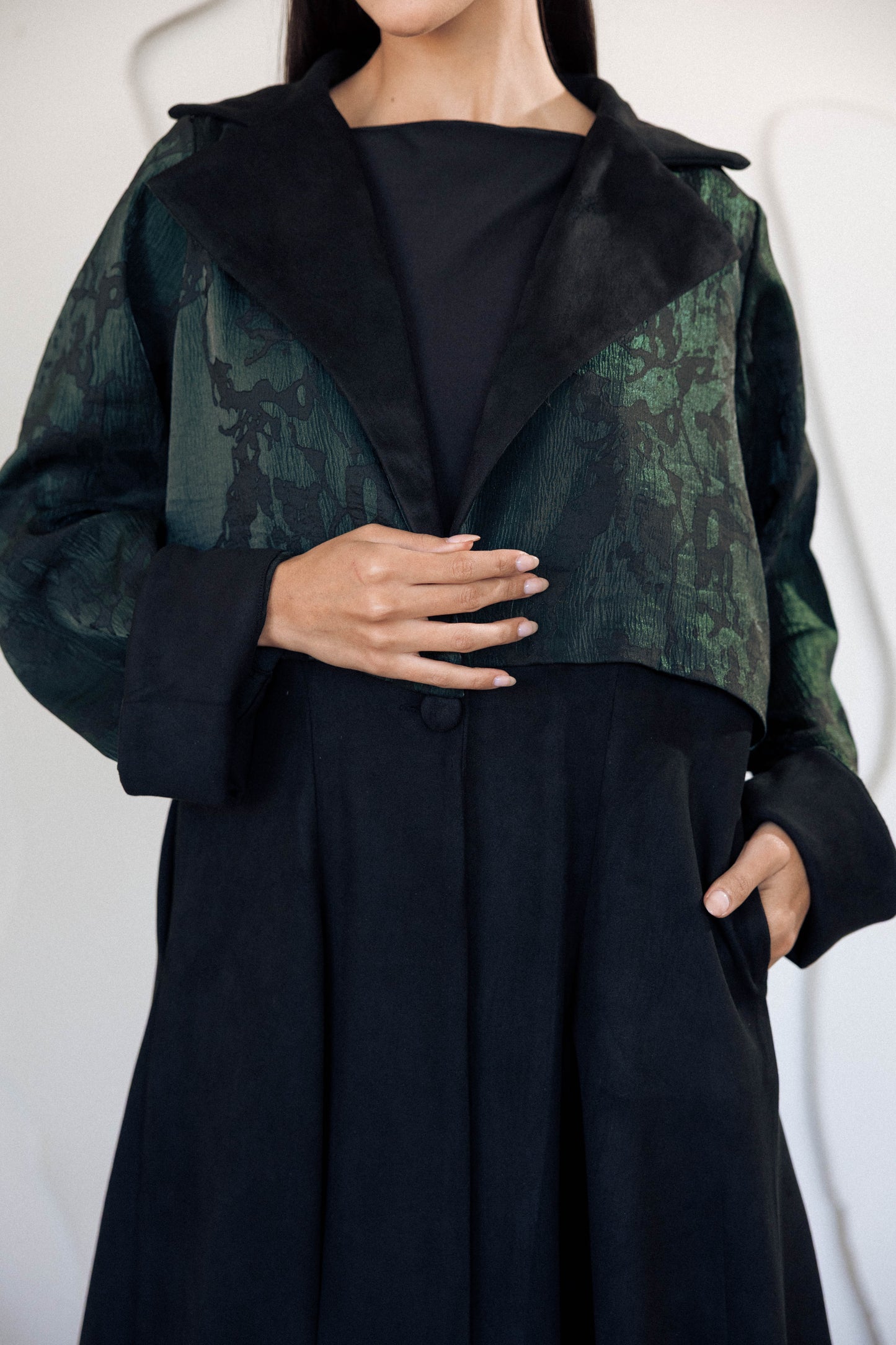 SCULPTED BALLOON COAT