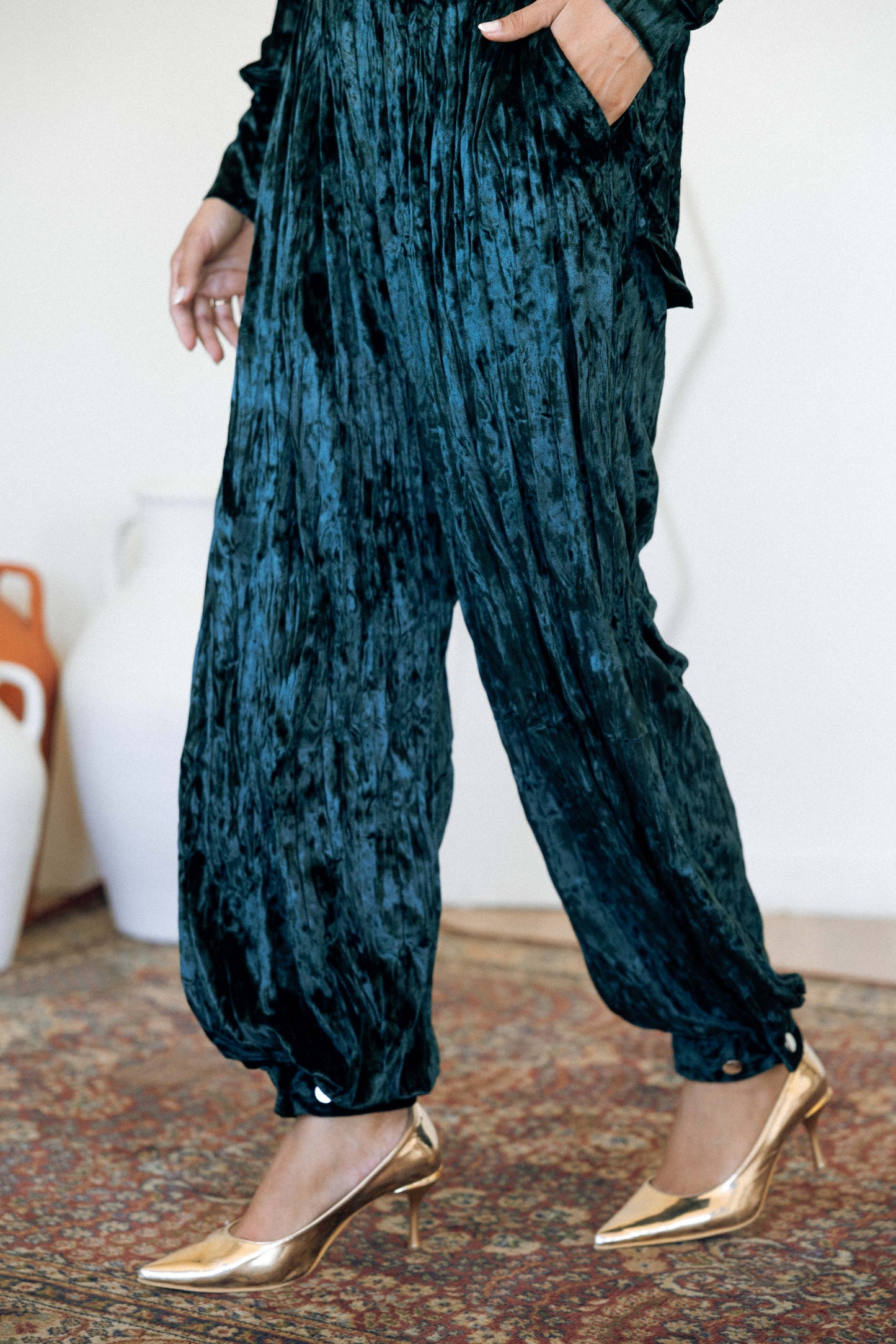 CRINKLED VELVET SET - EMERALD GREEN