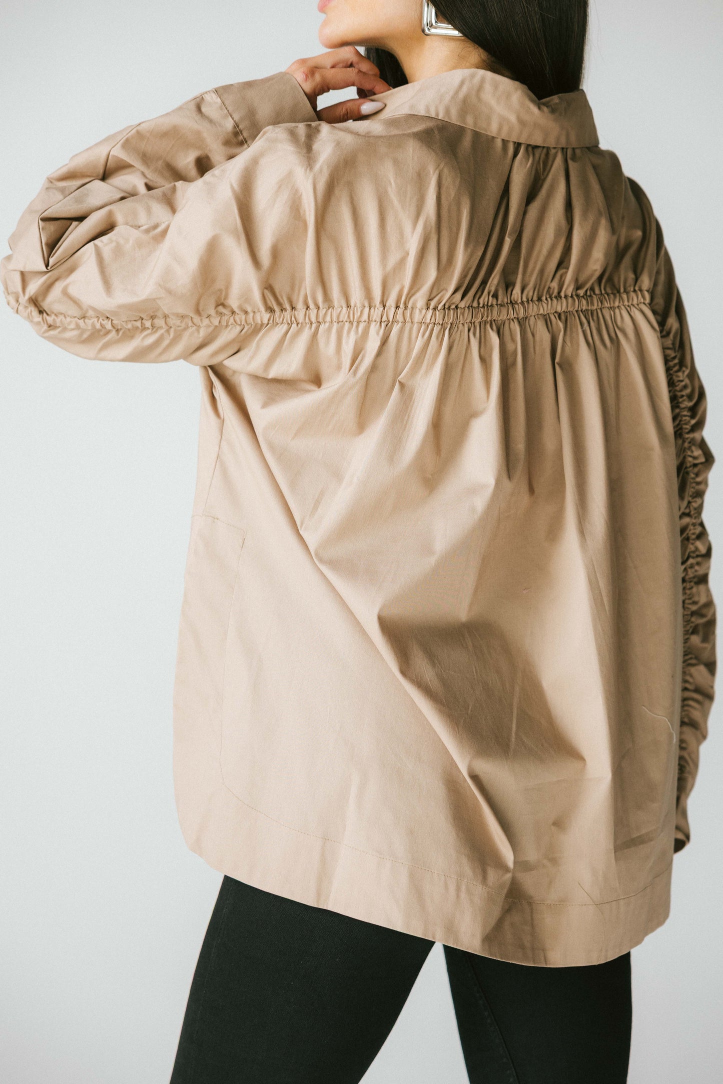 Ruched back shirt - beige