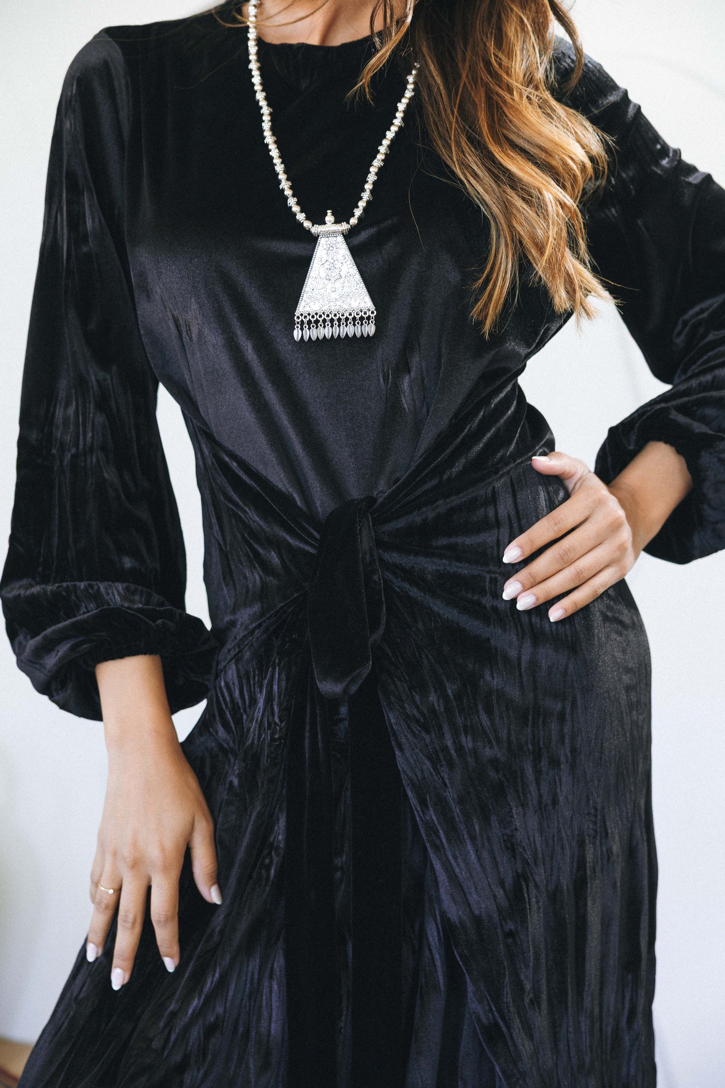 BASIC WRAPPED DRESS
