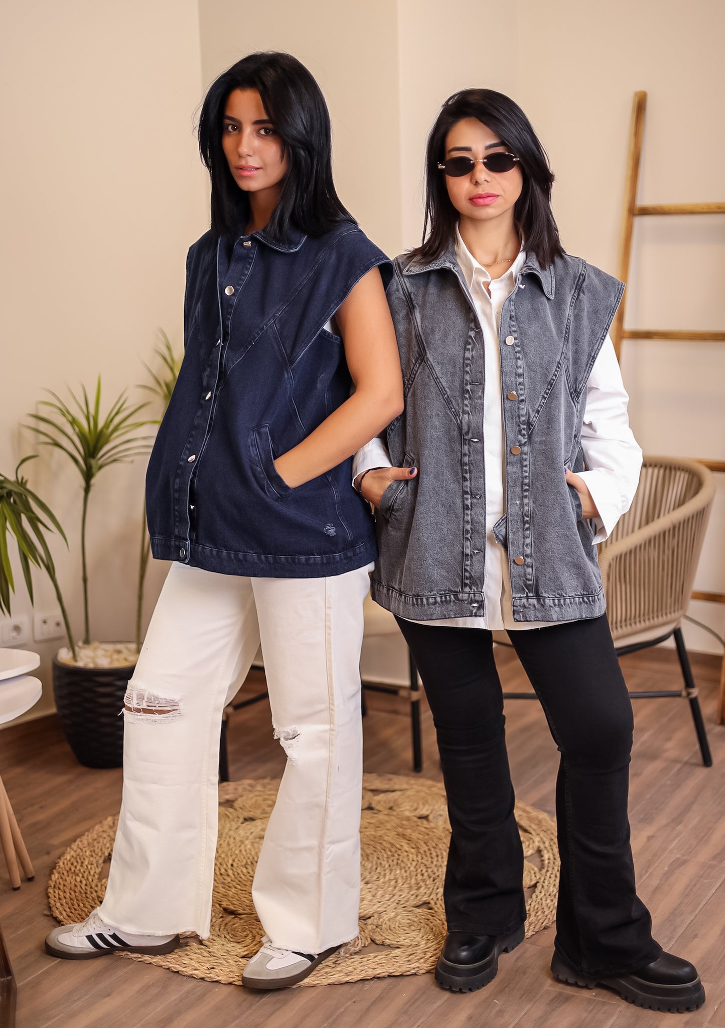 Denim vest - BLUE BLACK