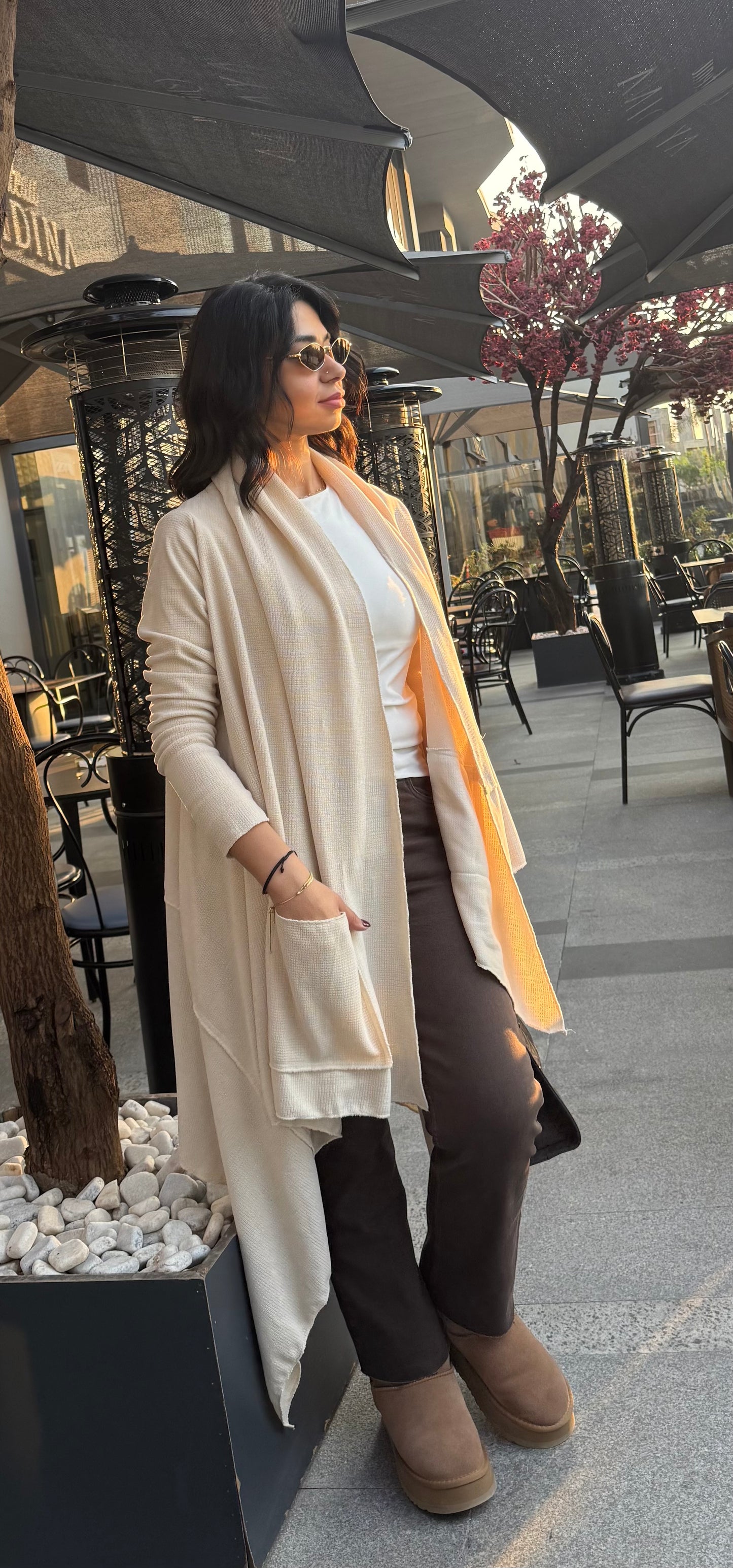 Asymmetrical knit cardigan