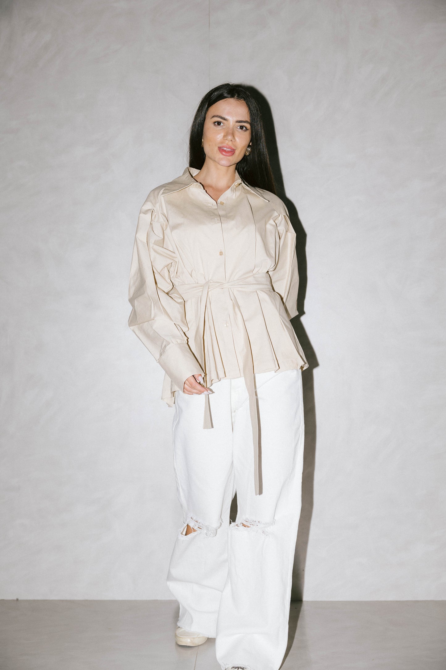 Waistline poplin shirt