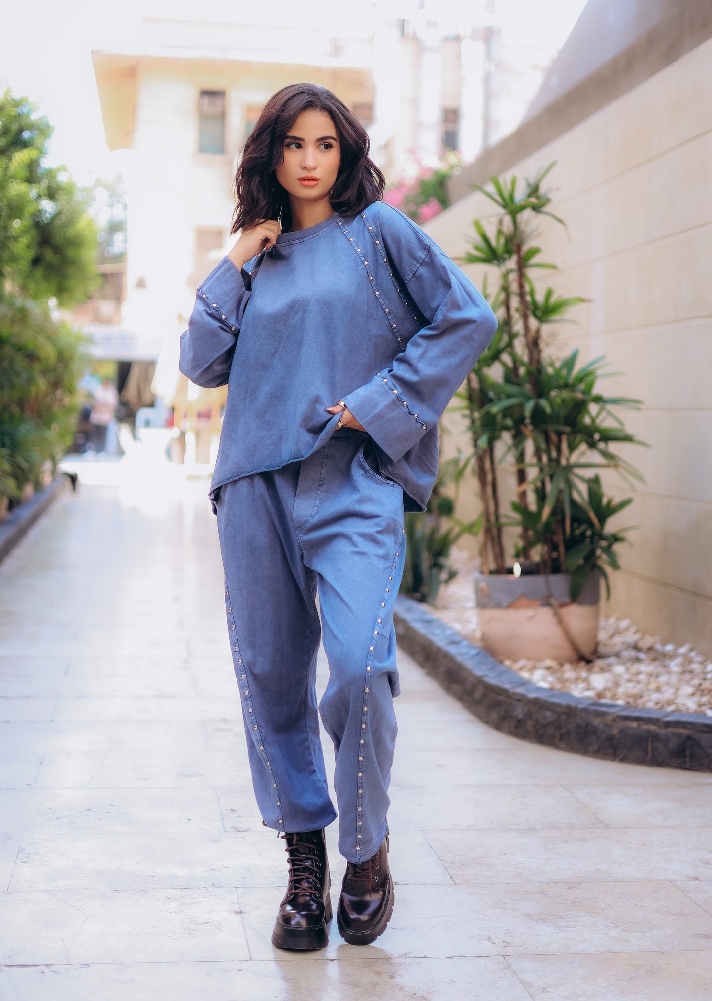 Navy blue Stone washed studs set