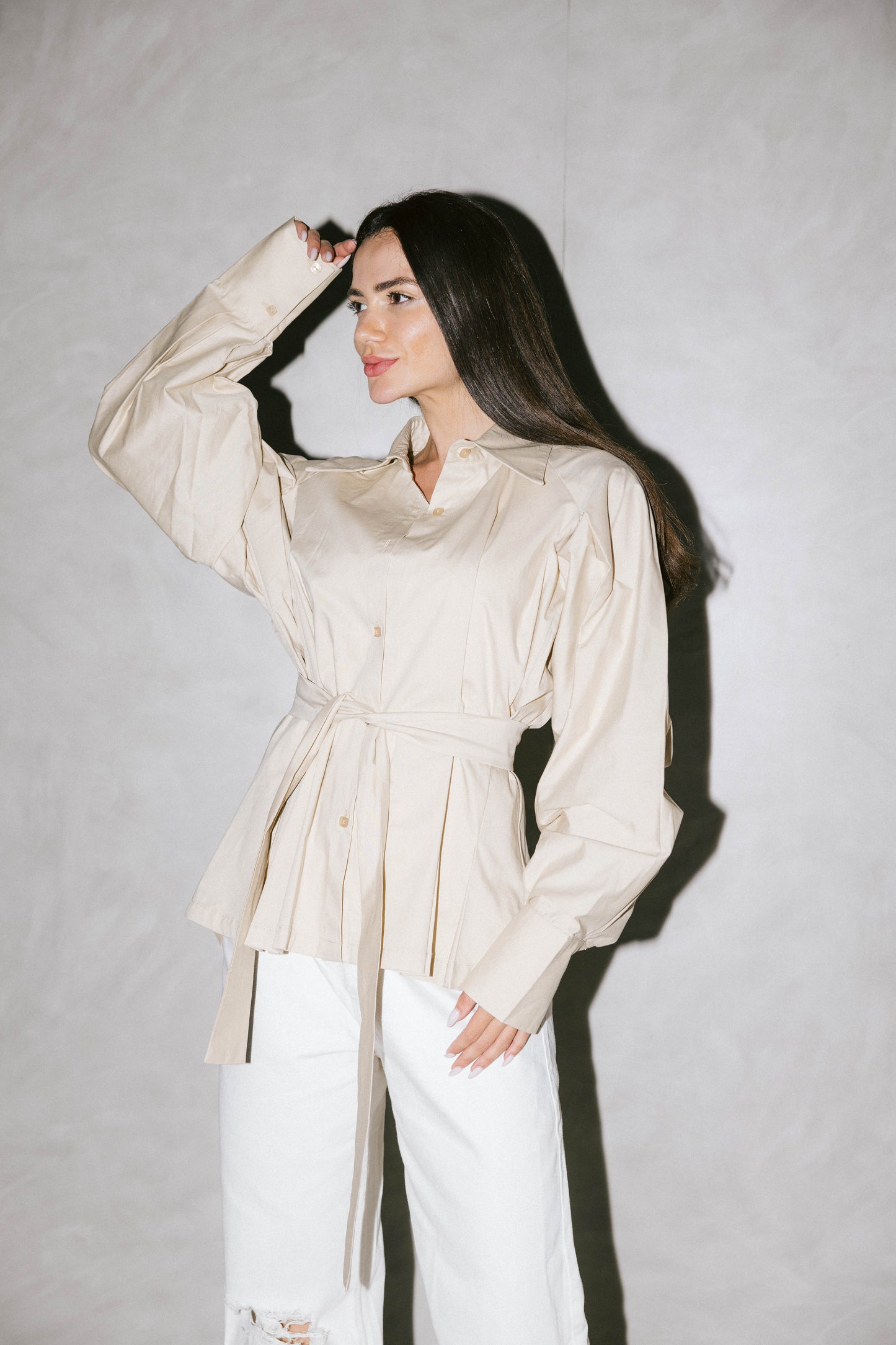 Waistline poplin shirt