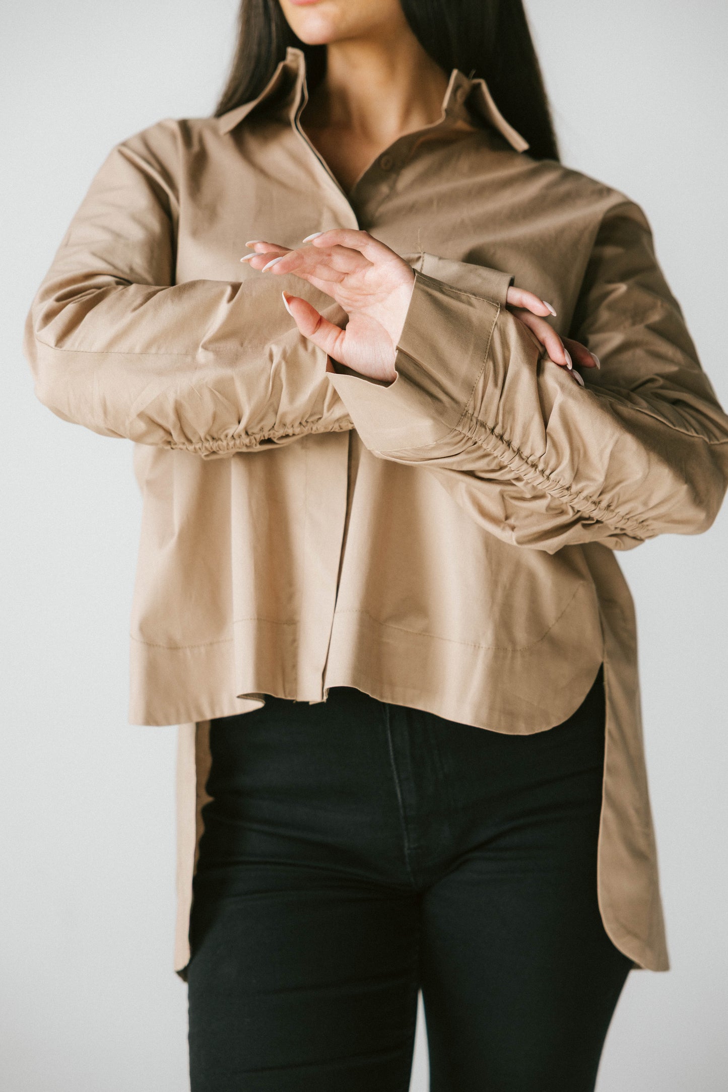 Ruched back shirt - beige