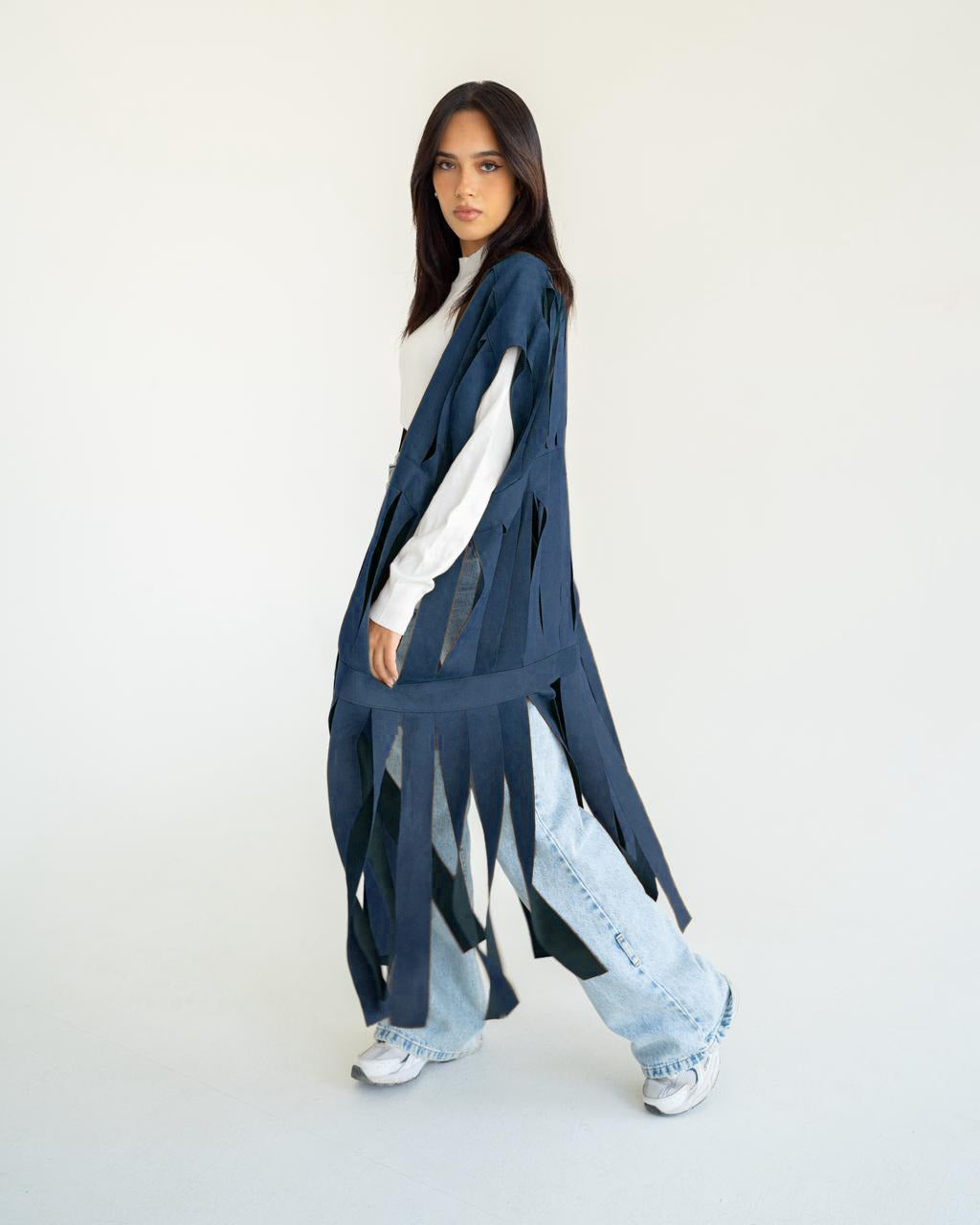 Cut out fringes cardigan