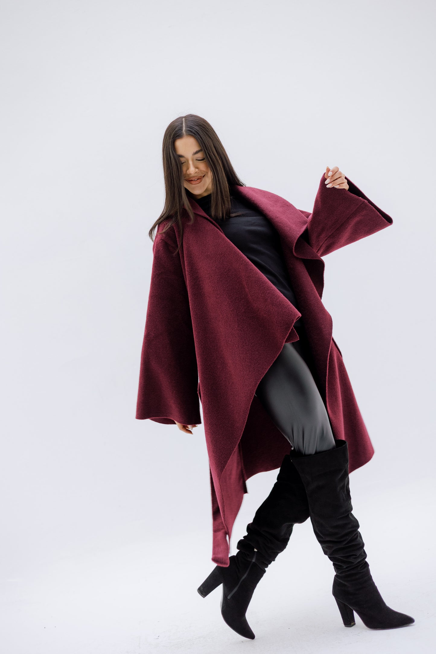 THE VELA WRAP COAT - BURGUNDY