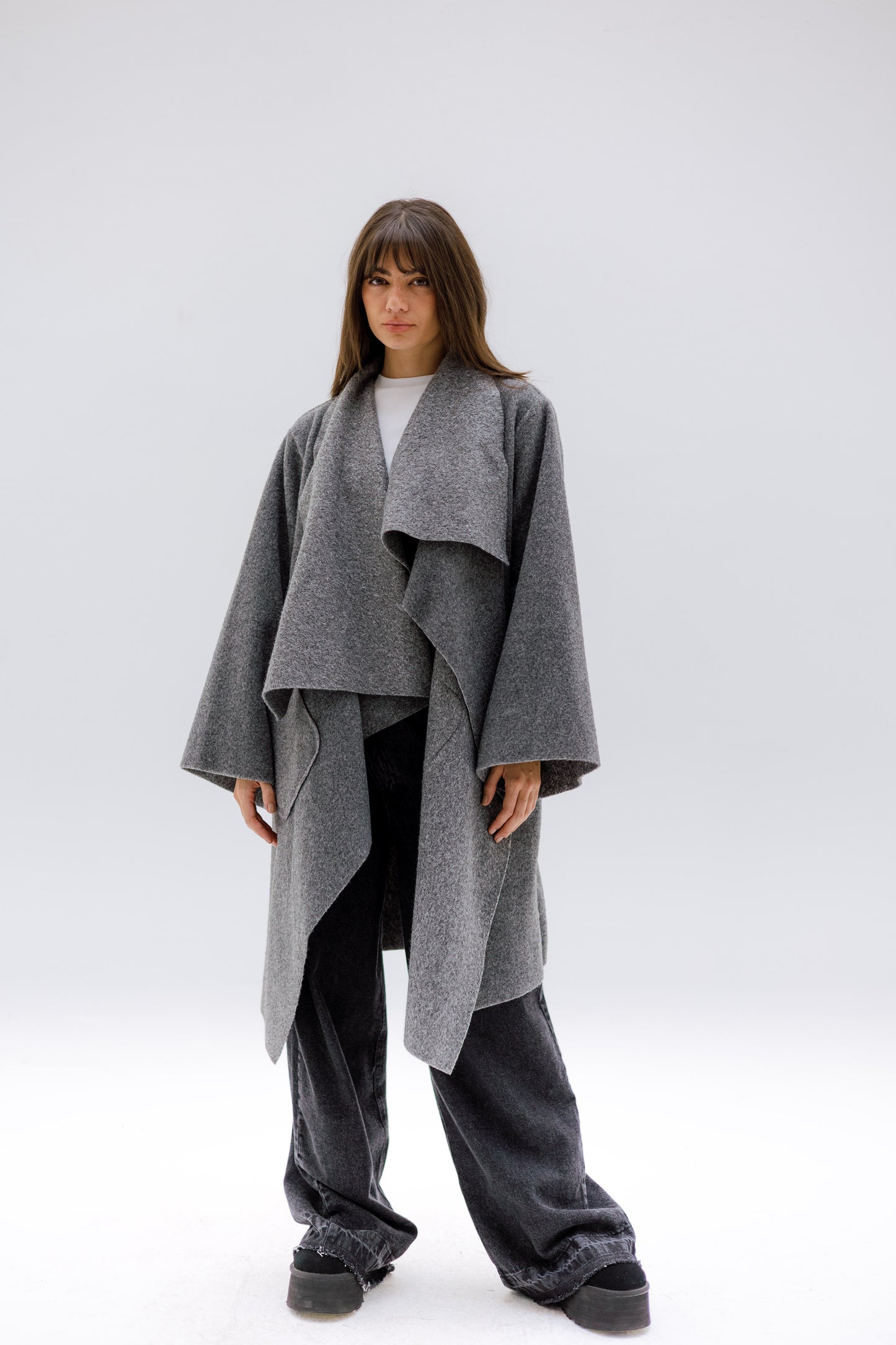 THE VELA WRAP COAT - GREY