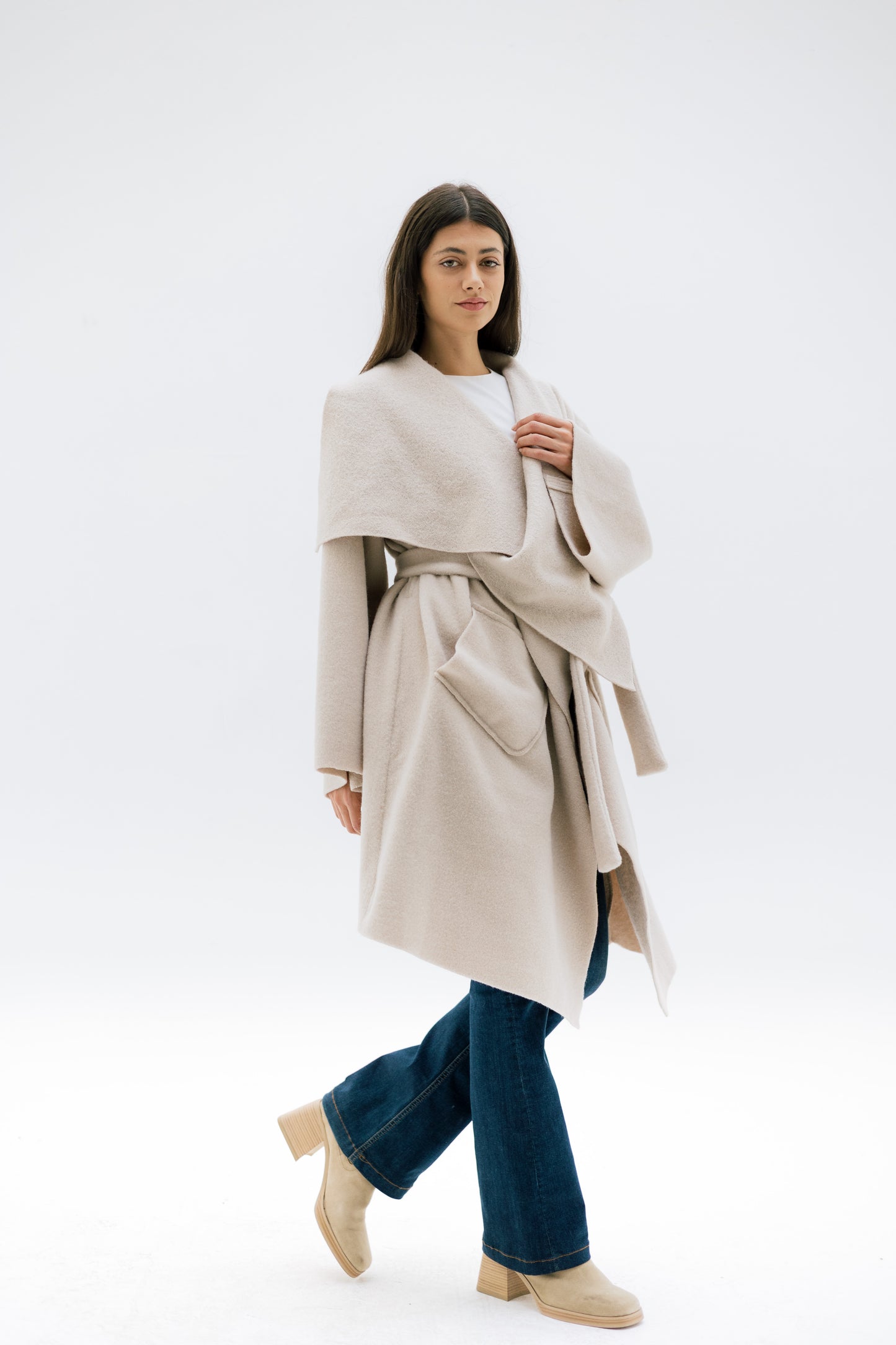 THE VELA WRAP COAT - BEIGE