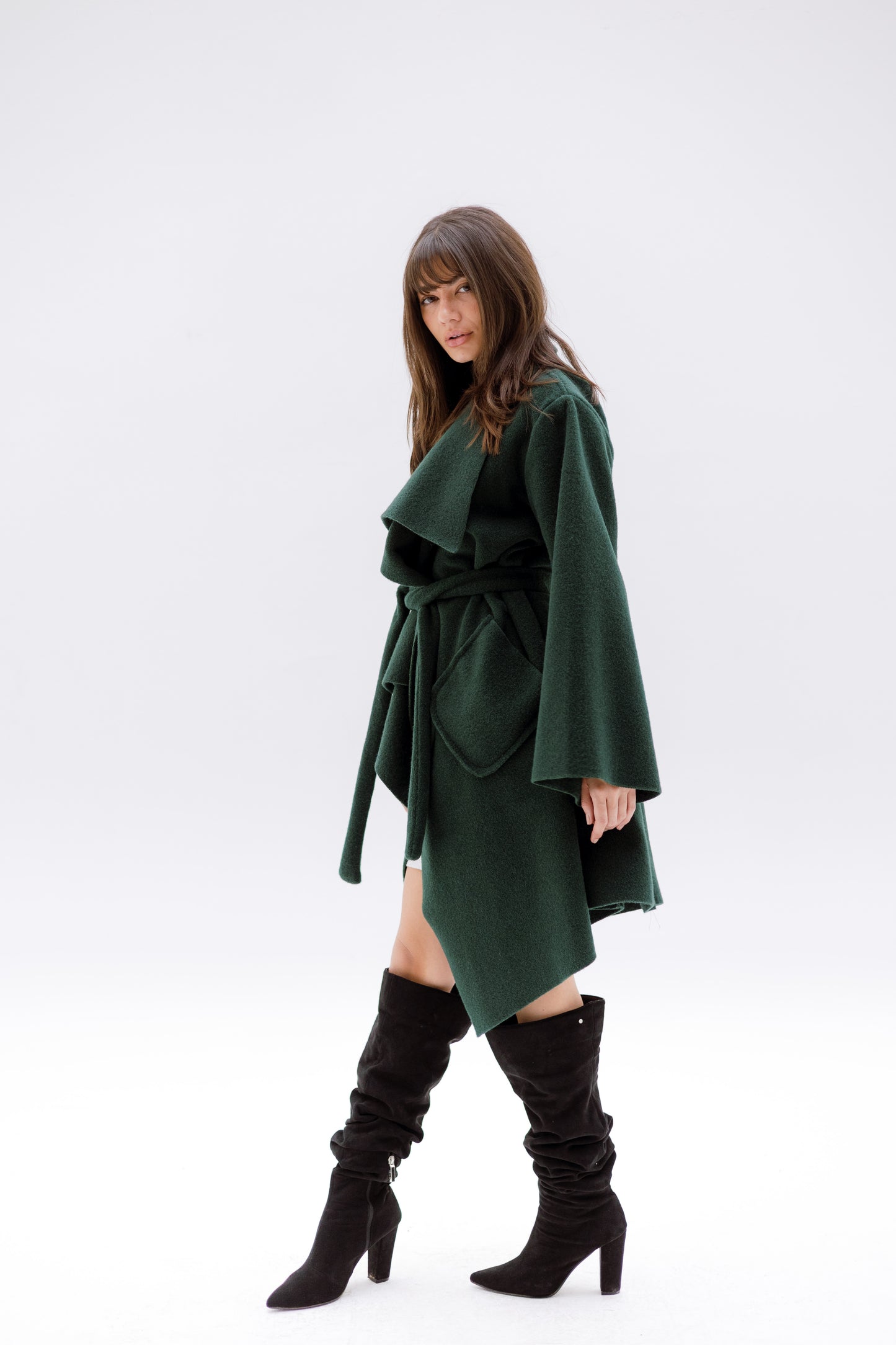 THE VELA WRAP COAT - EMERALD GREEN