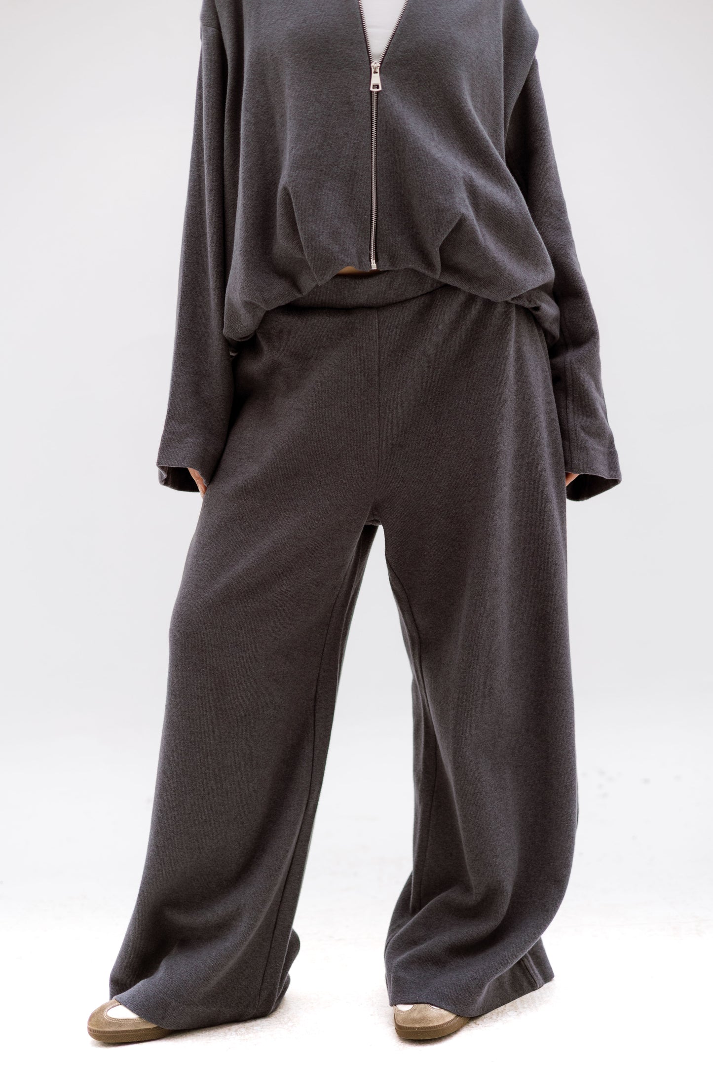 The calm zip set - GREY