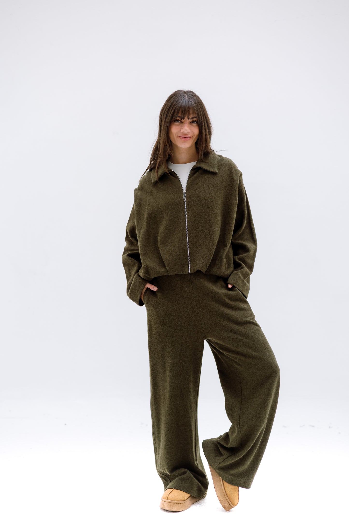 The calm zip set - OLIVE