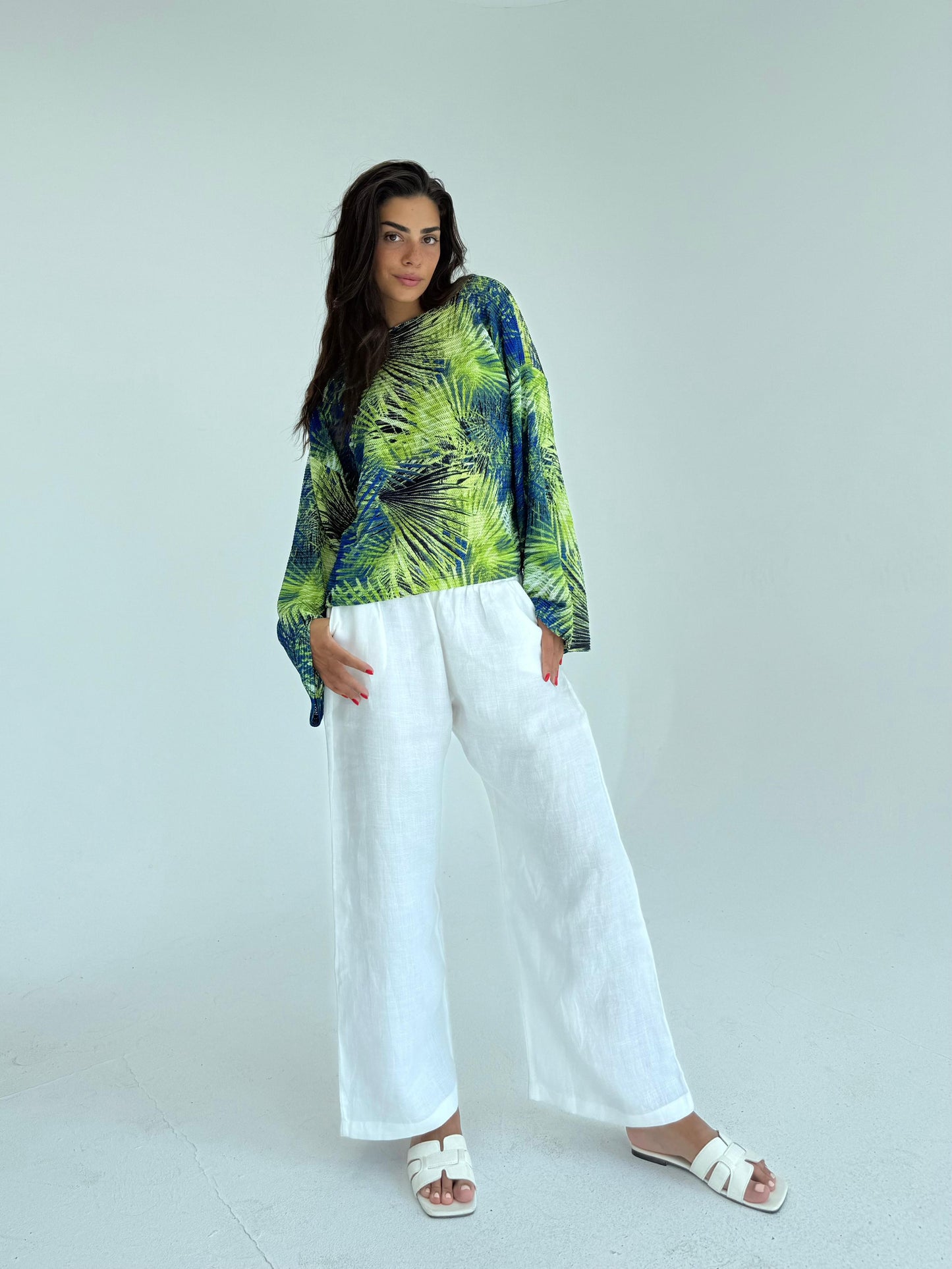 Tropical bloom top