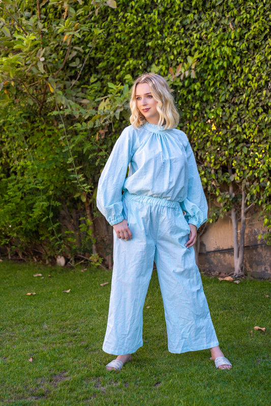 Striped jump suite