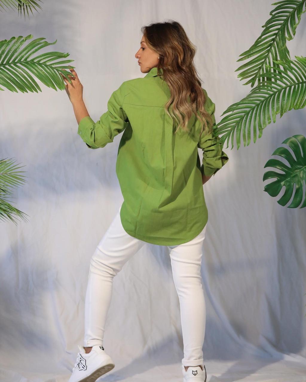 Basic linen shirt